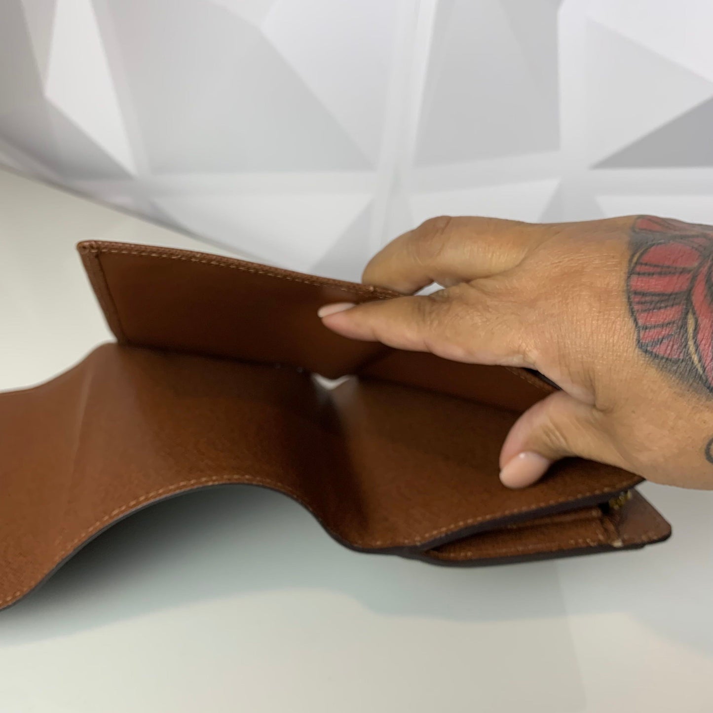 Pre-owned LOUIS VUITTON Joy wallet monogram