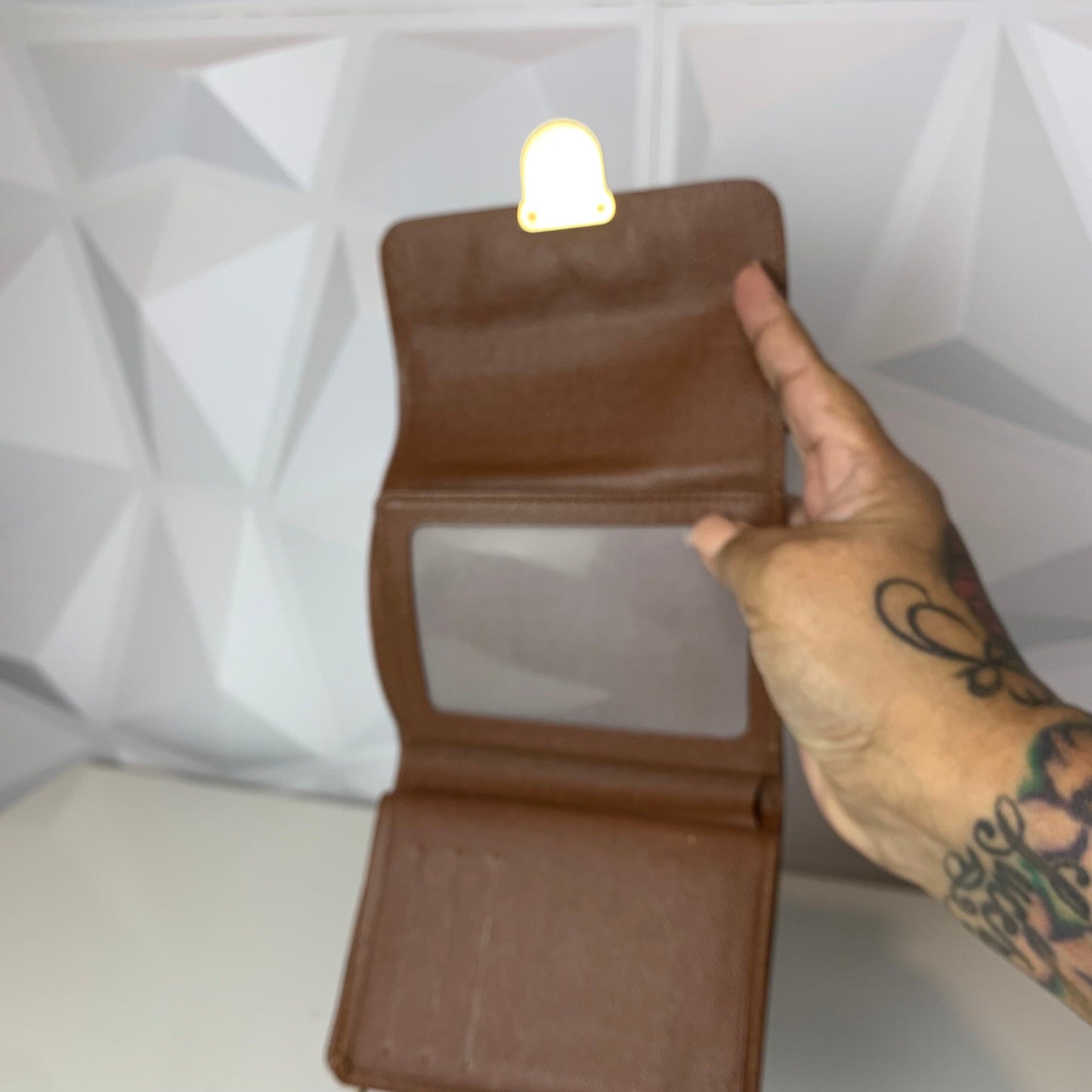 Pre-owned LOUIS VUITTON Joy wallet monogram