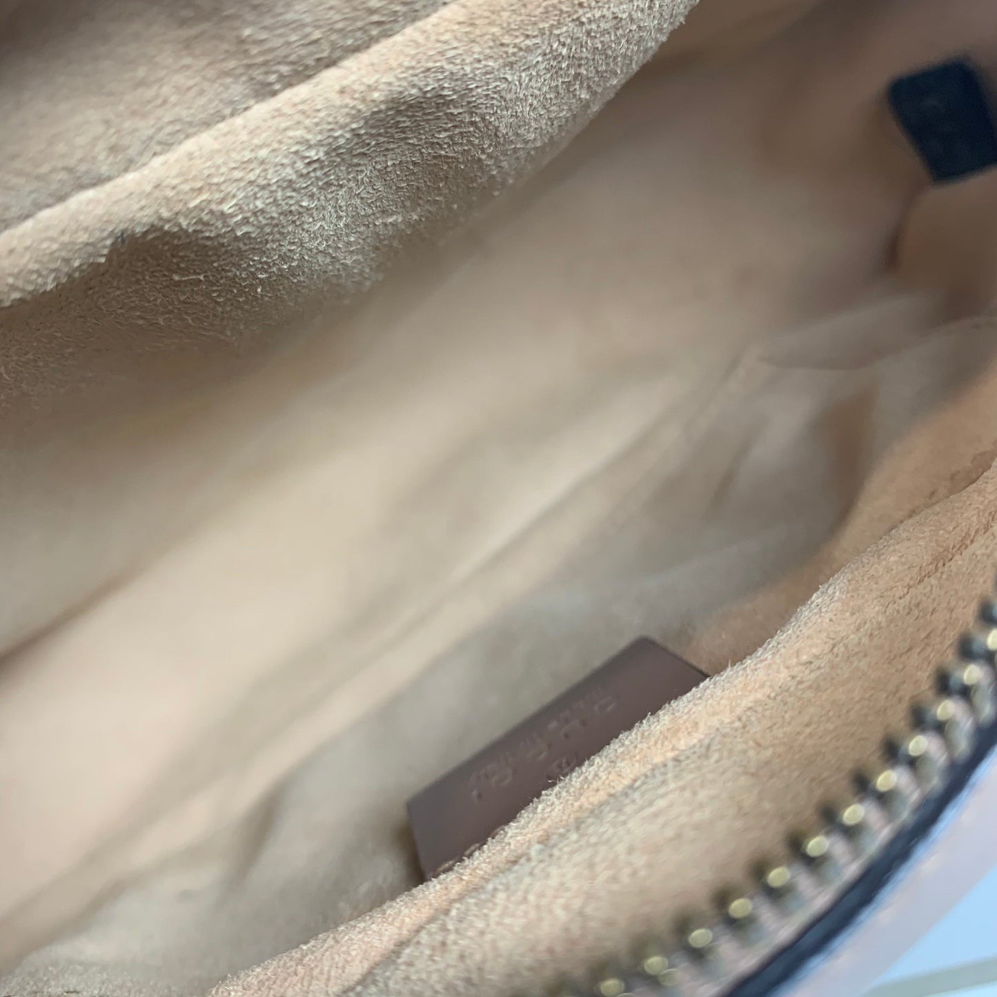 Pre-owned GUCCI Marmont beige leather with box and dustbag