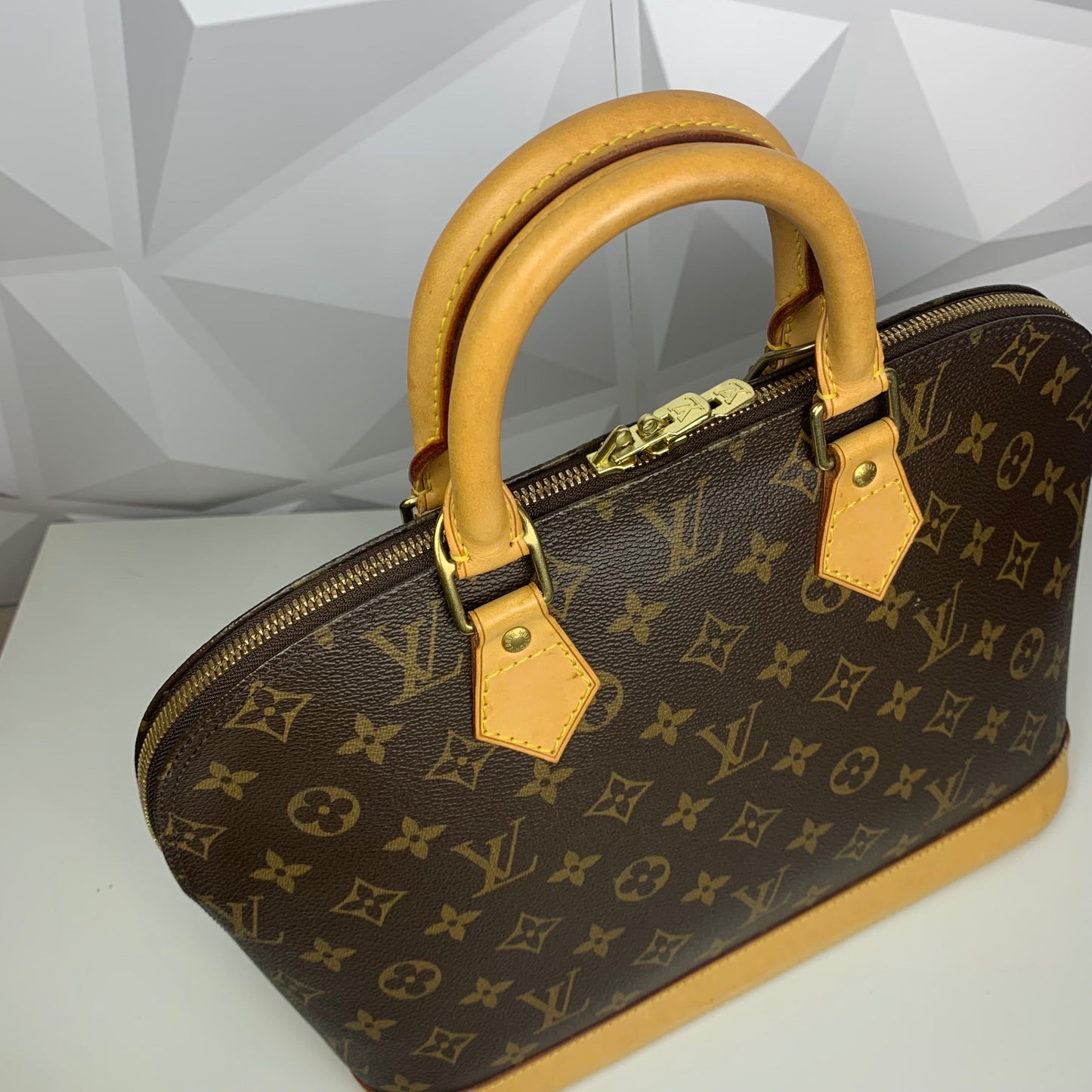 Pre-owned LOUIS VUITTON Alma MM Monogram