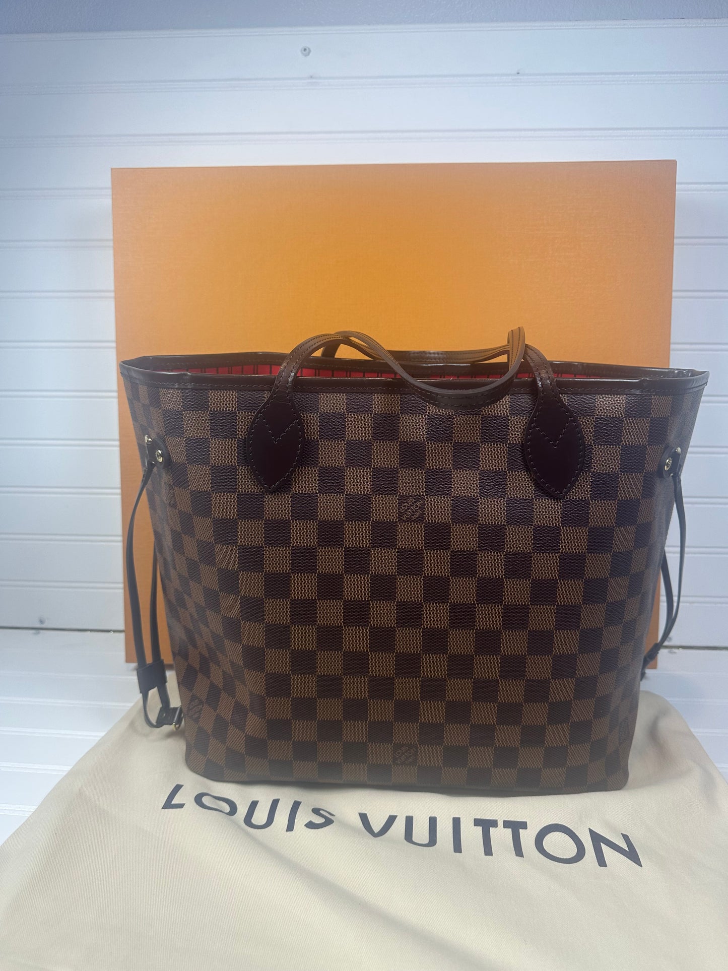 Pre-owned LOUIS VUITTON Neverfull MM in Damier Ebene canvas with red interior_218