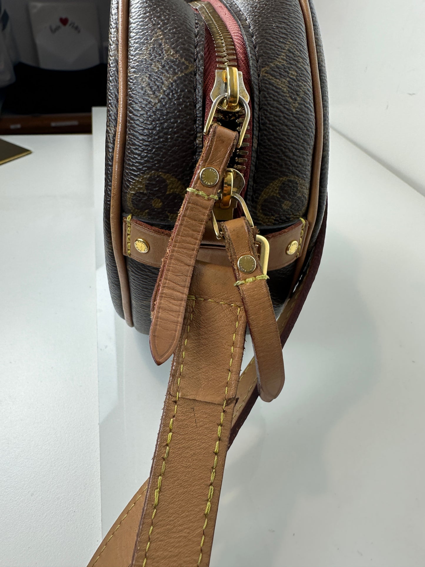 Pre-owned LOUIS VUITTON Boite Chapeau MM