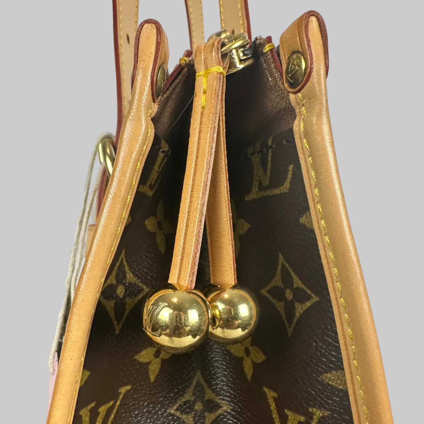 PRE-OWNED LOUIS VUITTON Popincourt Tote Monogram _043