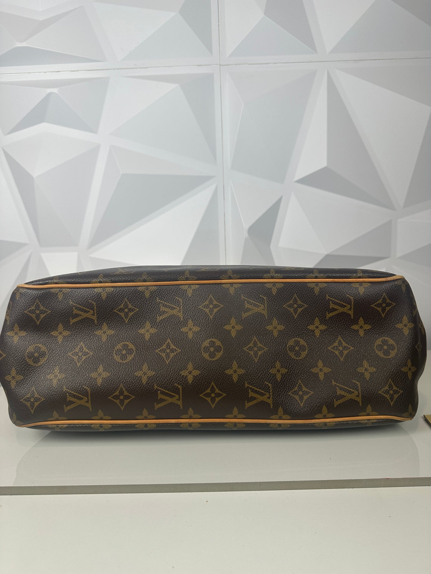 Pre-owned LOUIS VUITTON Batignolles Horizontal Monogram