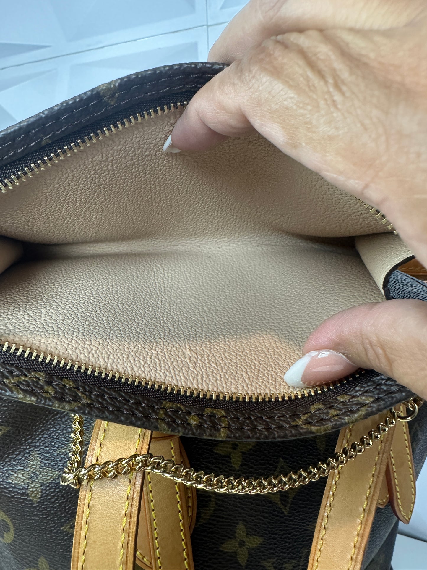 Pre-owned LOUIS VUITTON Bucket PM Monogram canvas