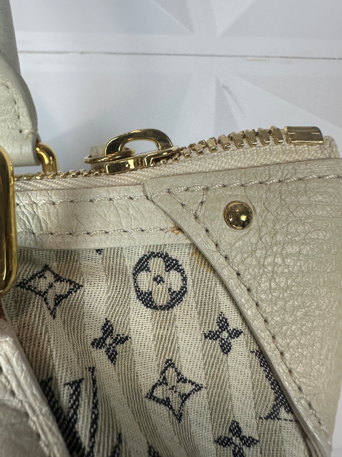 Preowned LOUIS VUITTON Blue/White Monogram Marina Ivory Denim