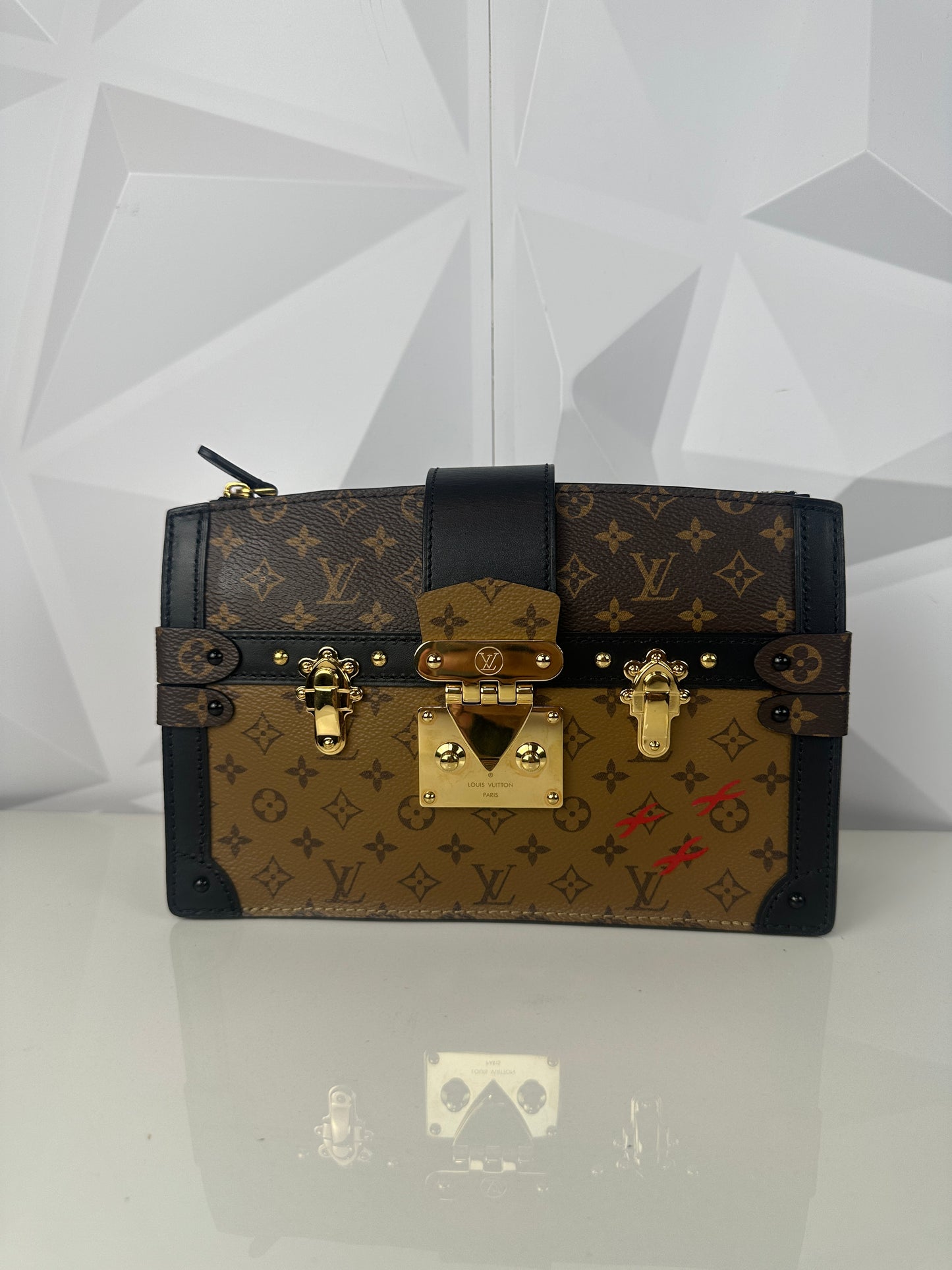 Pre owned LOUIS VUITTON Petite Malle Monogram Reverse Canvas