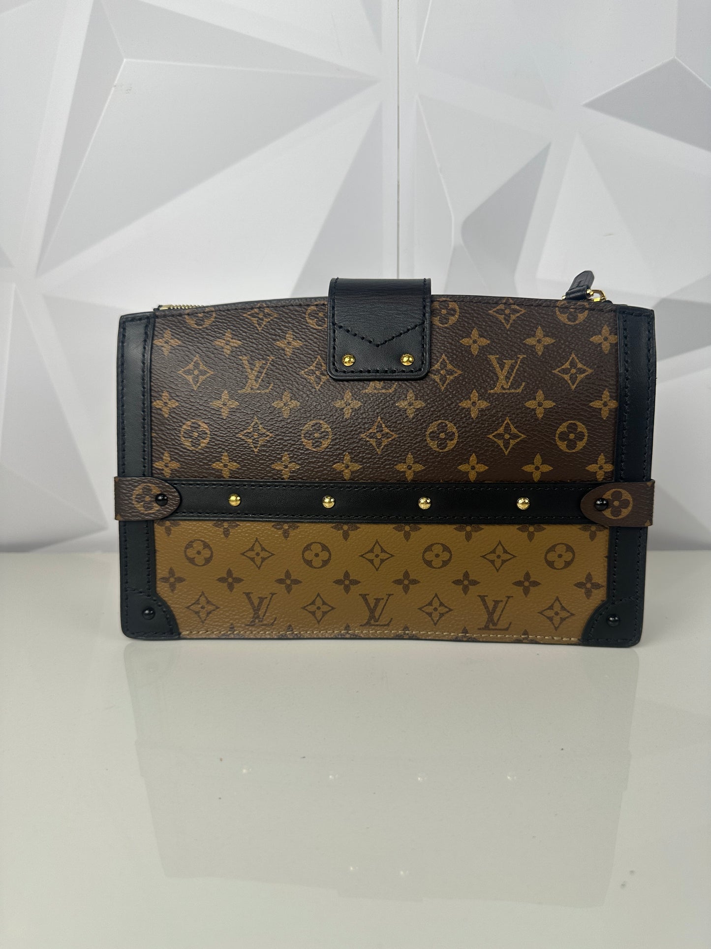 Pre owned LOUIS VUITTON Petite Malle Monogram Reverse Canvas