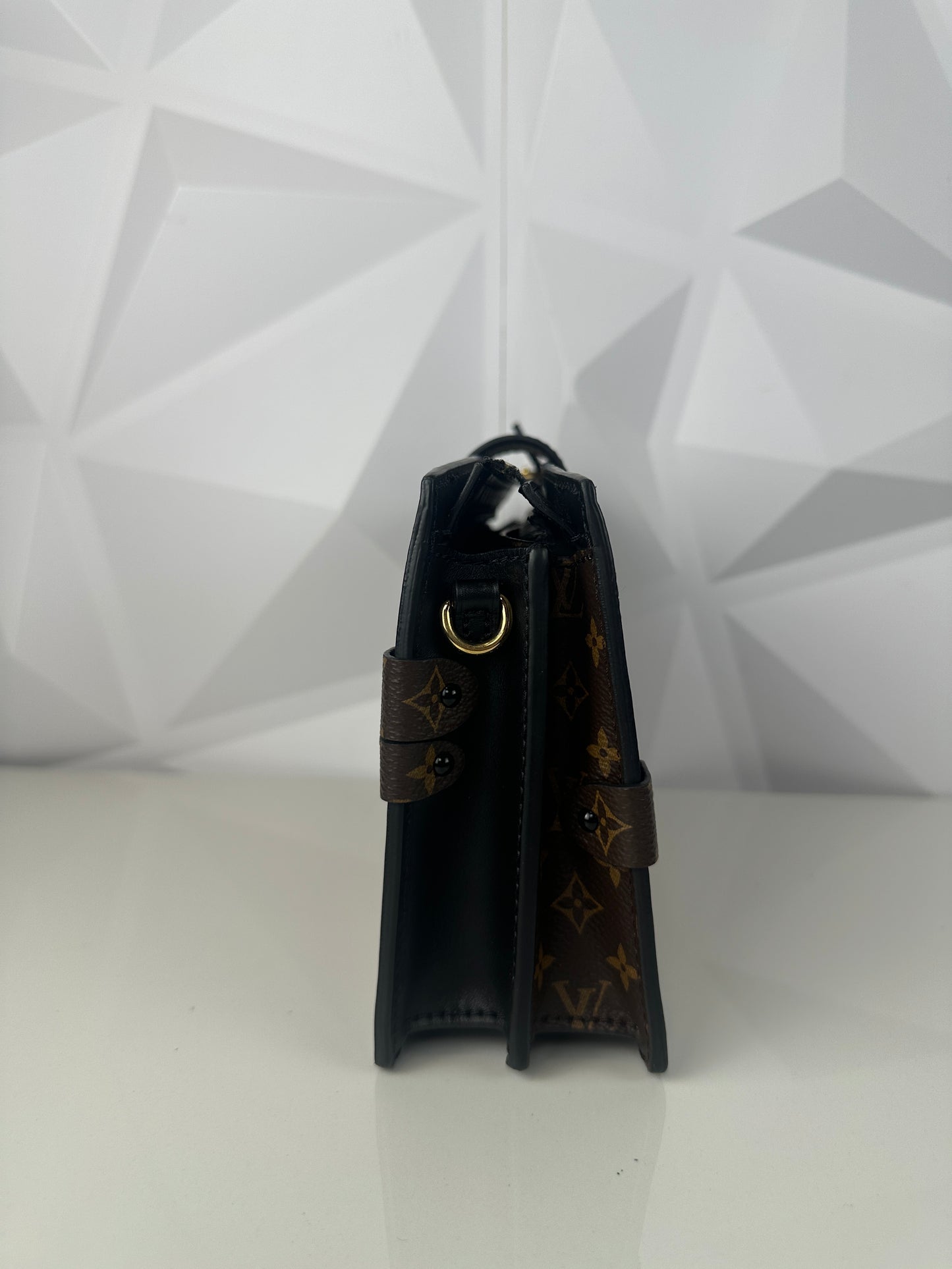 Pre owned LOUIS VUITTON Petite Malle Monogram Reverse Canvas