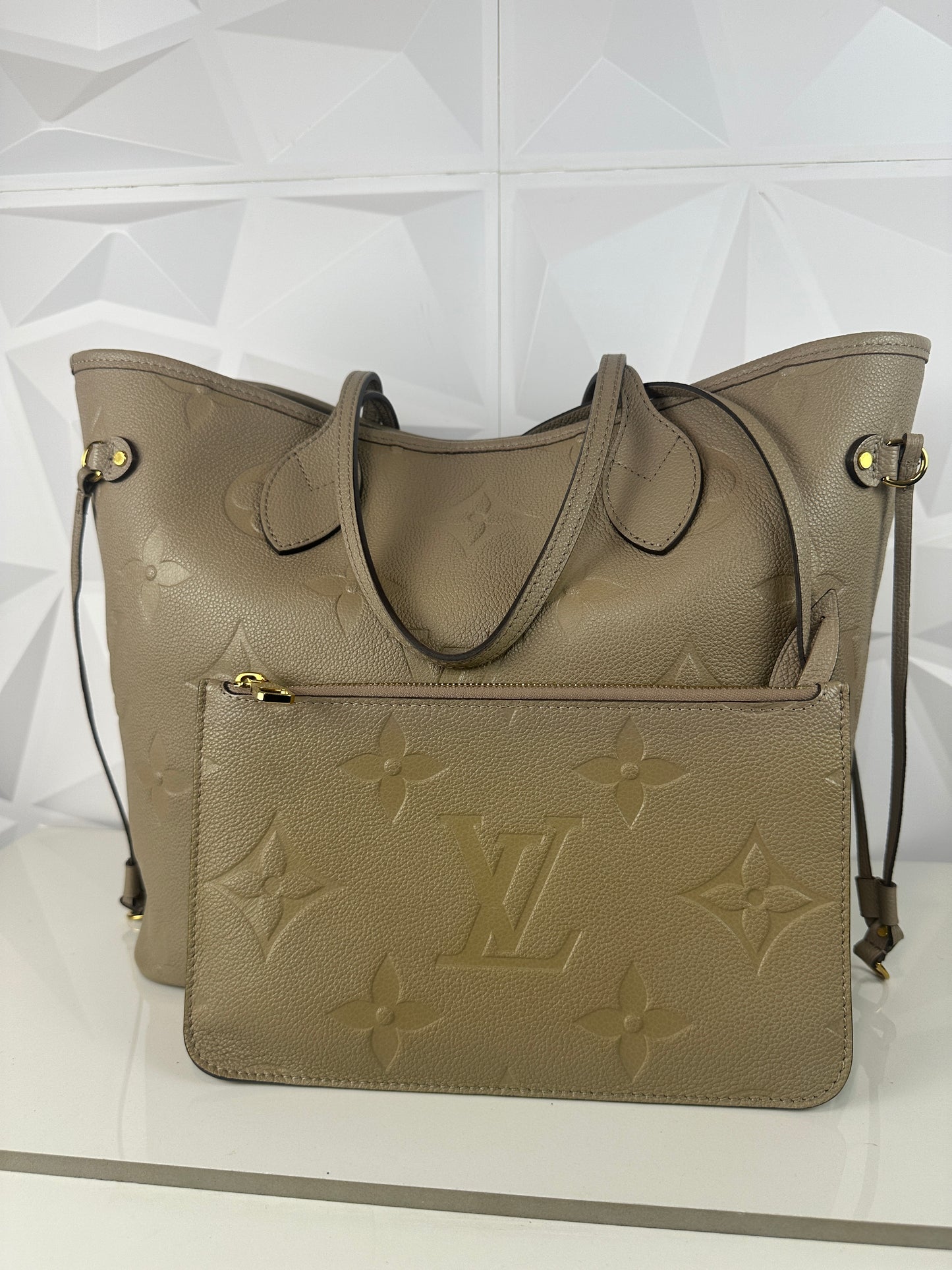 Pre owned LOUIS VUITTON Neverfull MM Monogram Empreinte Tote Bag Beige with Pouch
