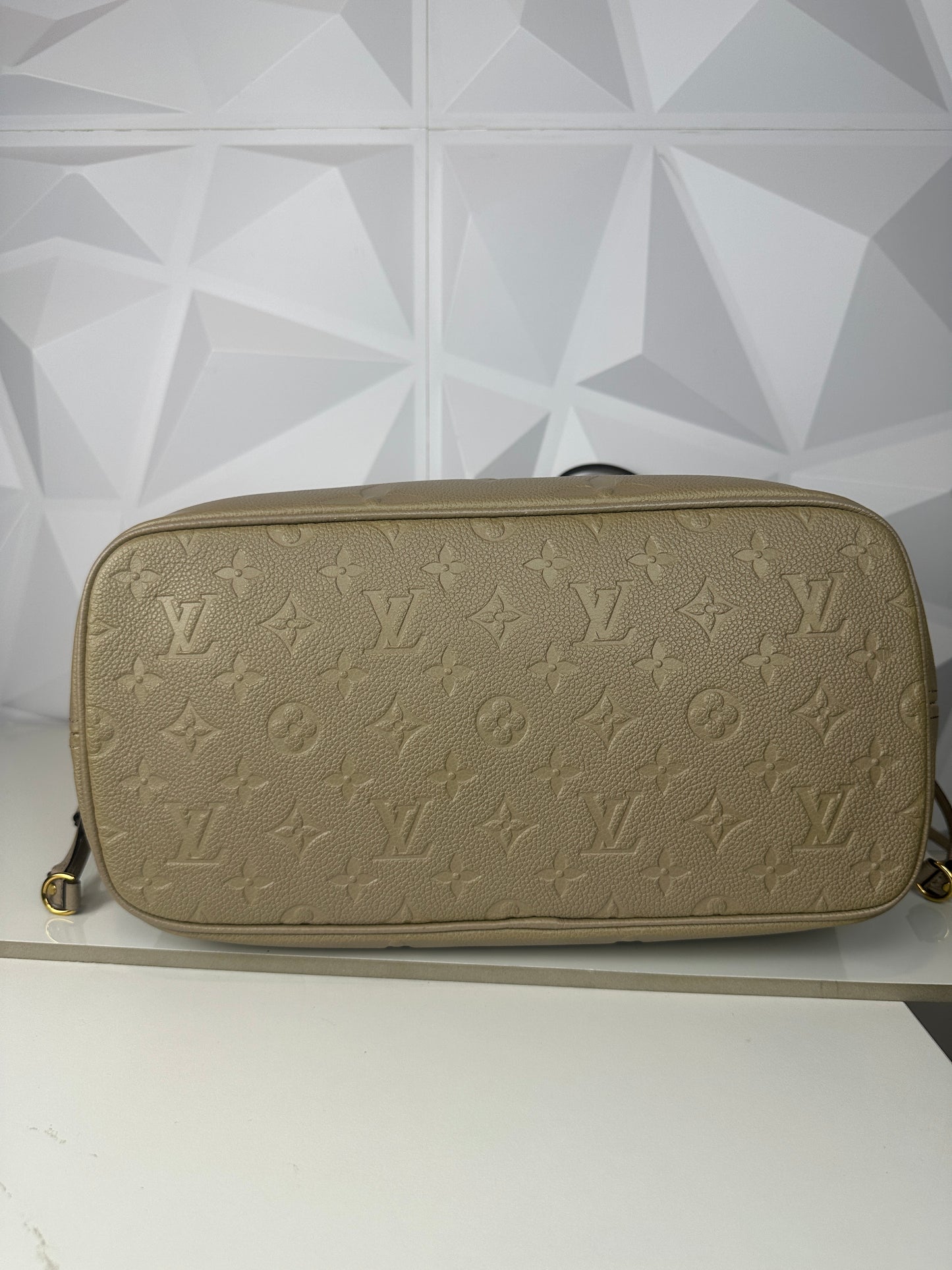 Pre owned LOUIS VUITTON Neverfull MM Monogram Empreinte Tote Bag Beige with Pouch