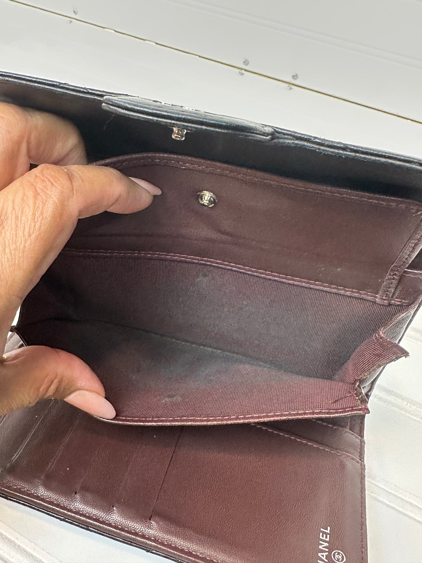 Pre-owned CHANEL Lambskin Matelasse Bi-fold Long Black Wallet