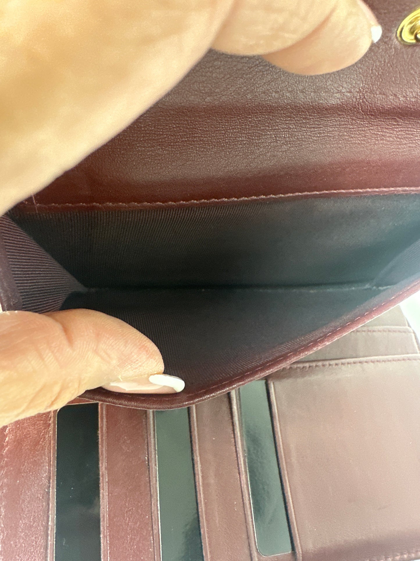 Pre-owned CHANEL Caviar Skin Long Wallet with Coco Mark in Black