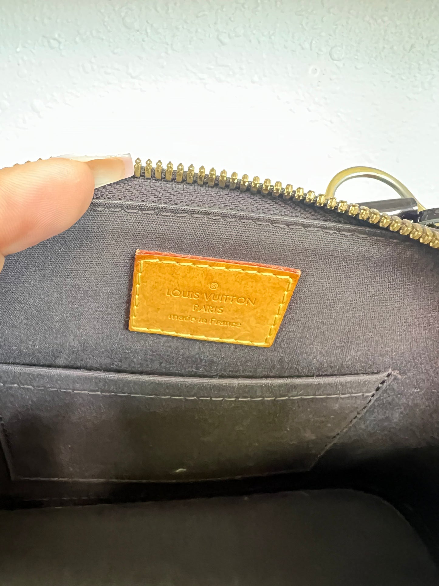 Pre-owned Louis Vuitton Alma BB vernis amaranto