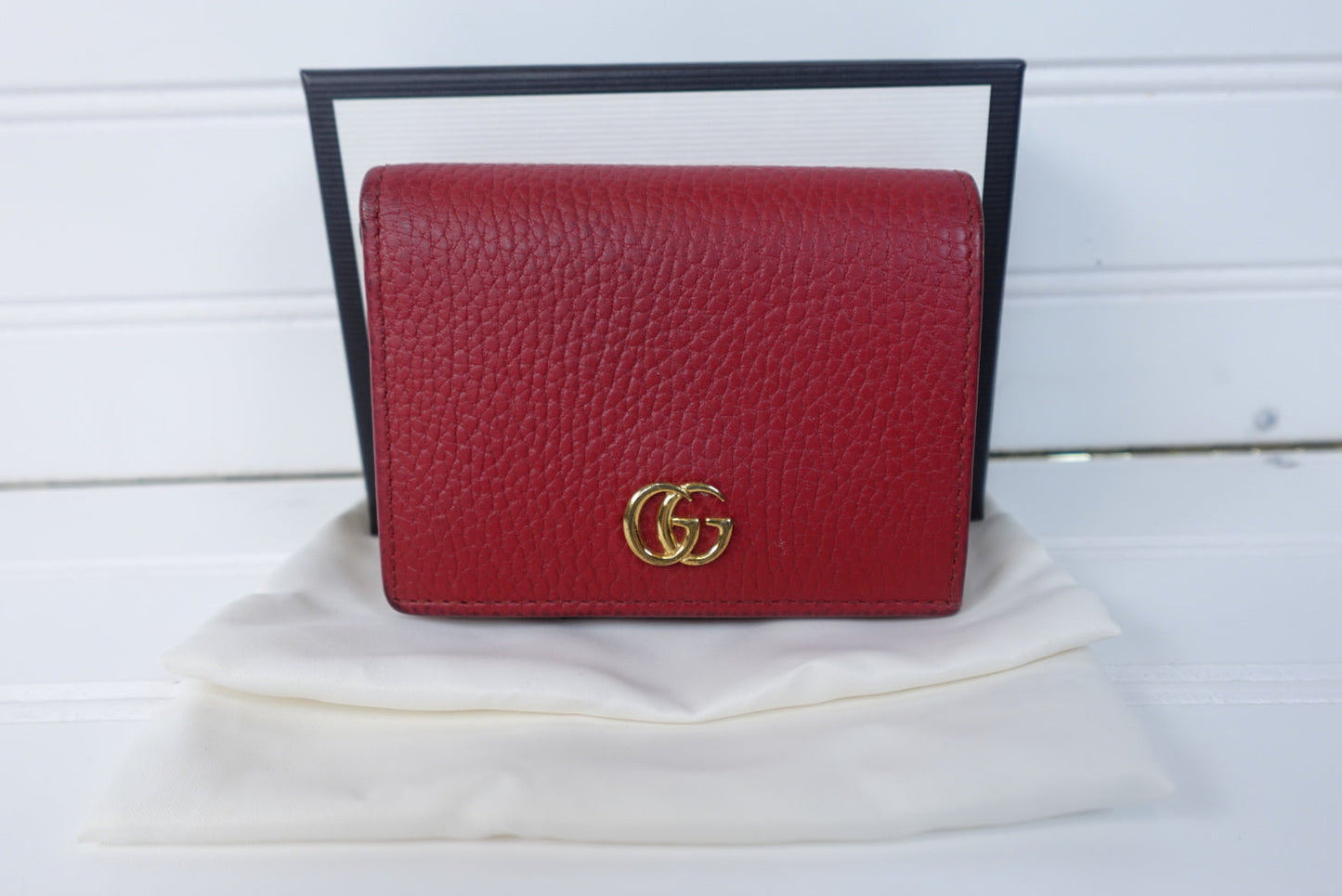Pre-owned GUCCI GG Marmont Bi-fold Wallet Red Leather _ 268