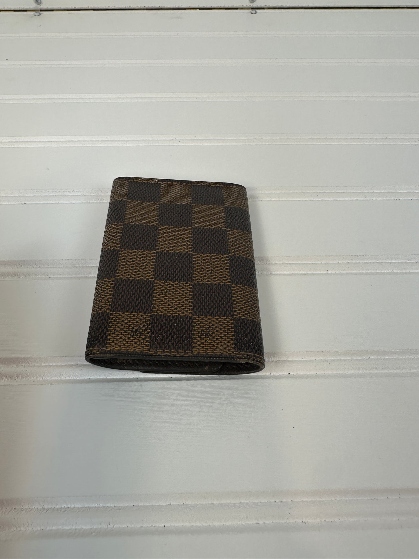 Pre-owned LOUIS VUITTON 6 Key Holder in Damier Ebene Canvas _203-1