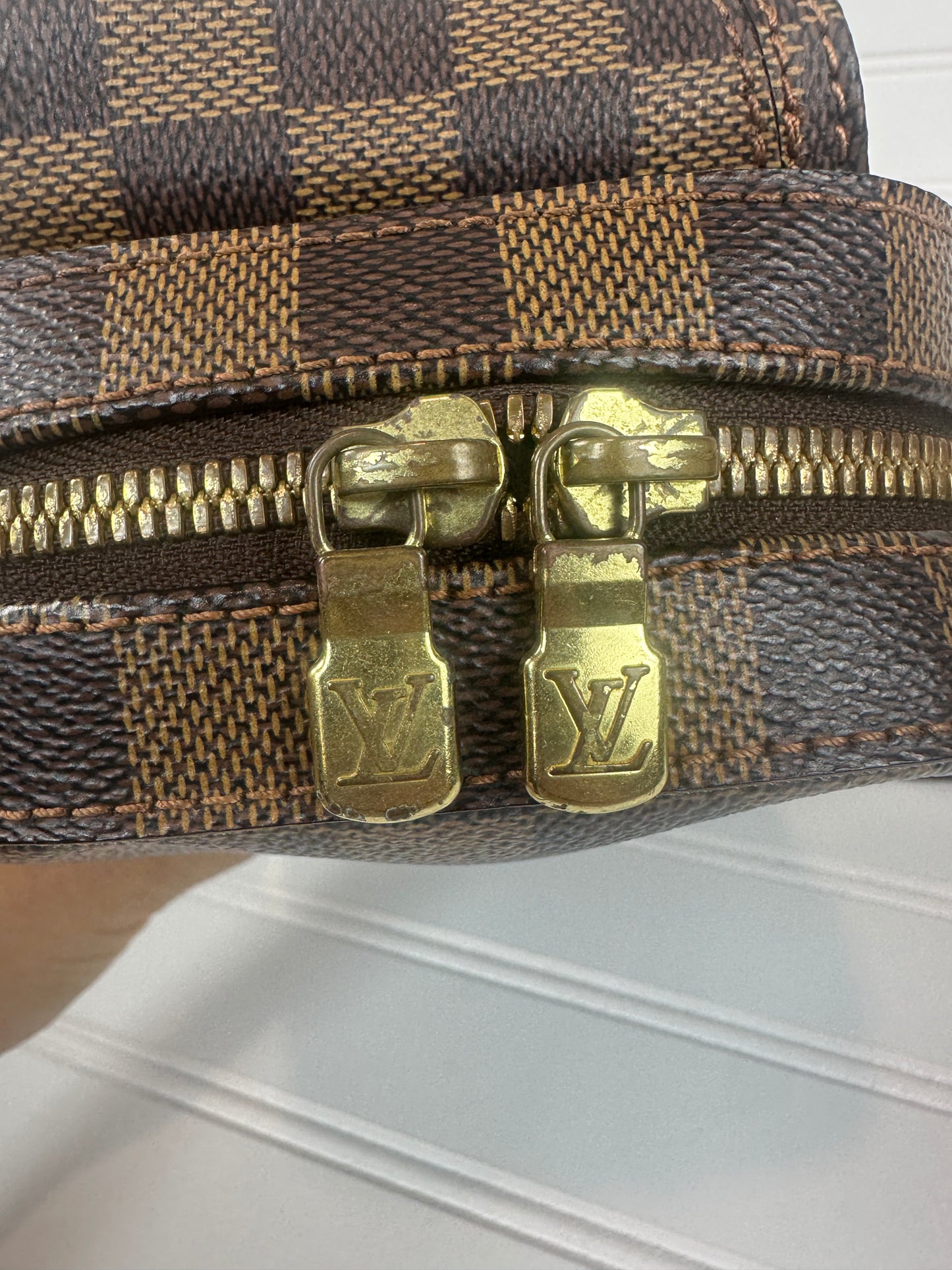 Pre-owned Louis Vuitton Geronimo Bumbag in Damier Ebene Canvas _209