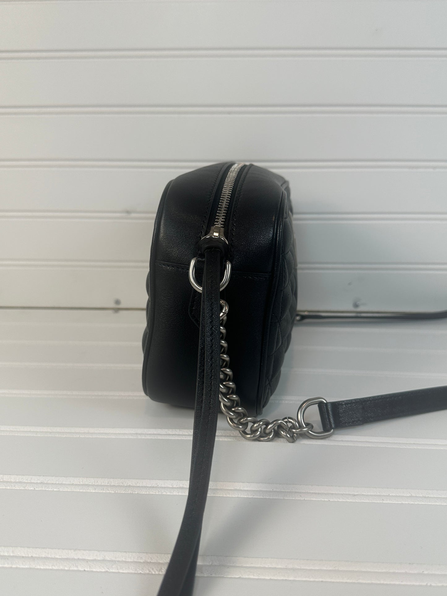 Pre-owned GUCCI Marmont Black Leather with Silver Logo _215