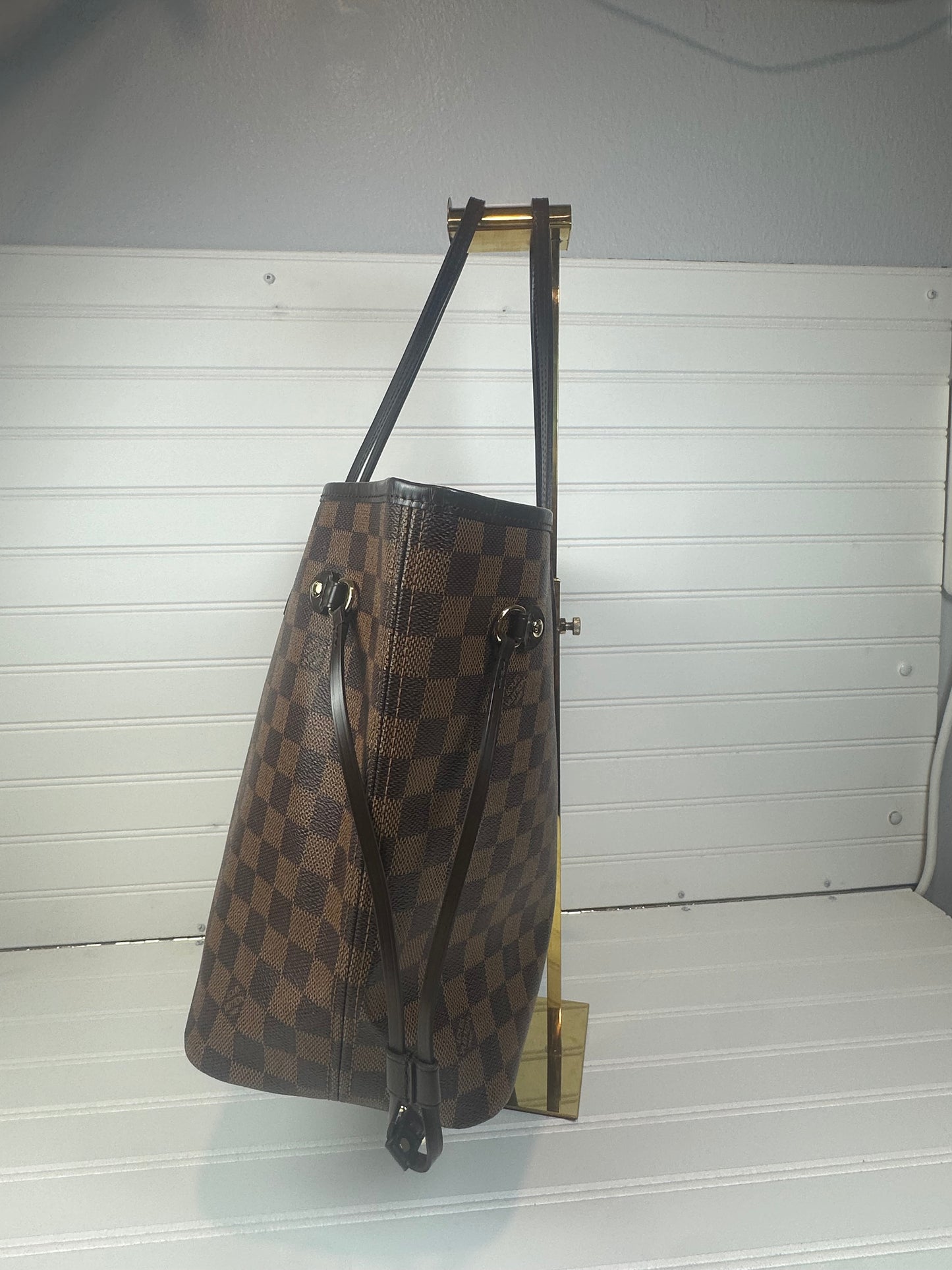 Pre-owned LOUIS VUITTON Neverfull MM in Damier Ebene canvas with red interior_218