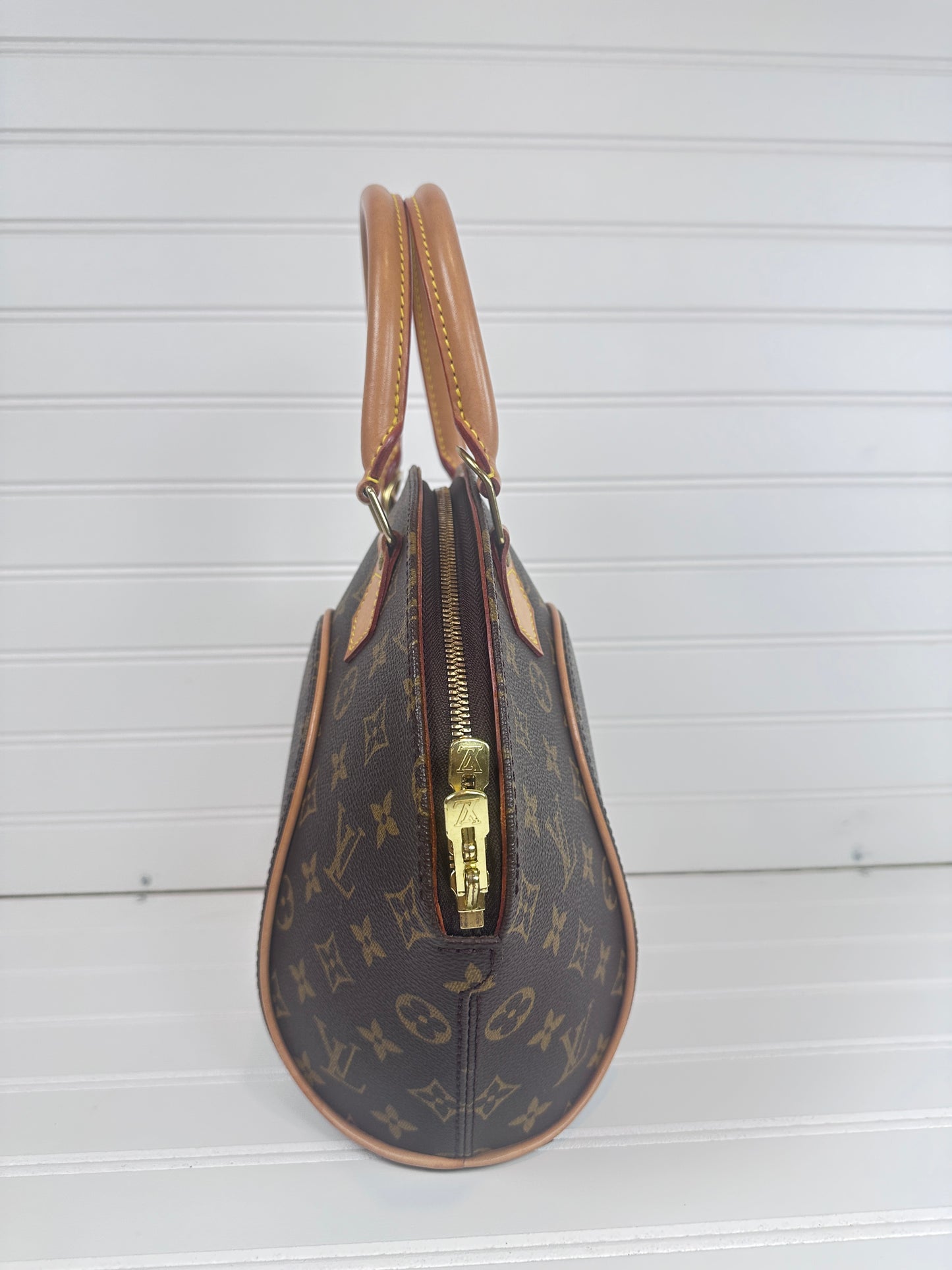 Pre-owned LOUIS VUITTON Ellipse PM Monogram _224