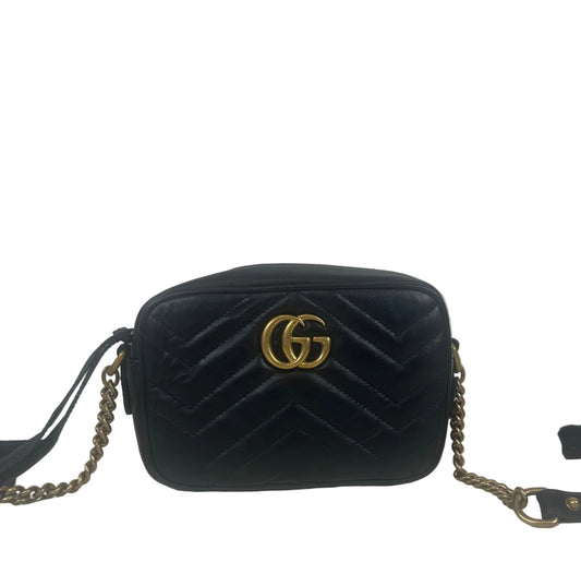 Pre-owned GUCCI GG Marmont camera bag in Black matelassé _ 226