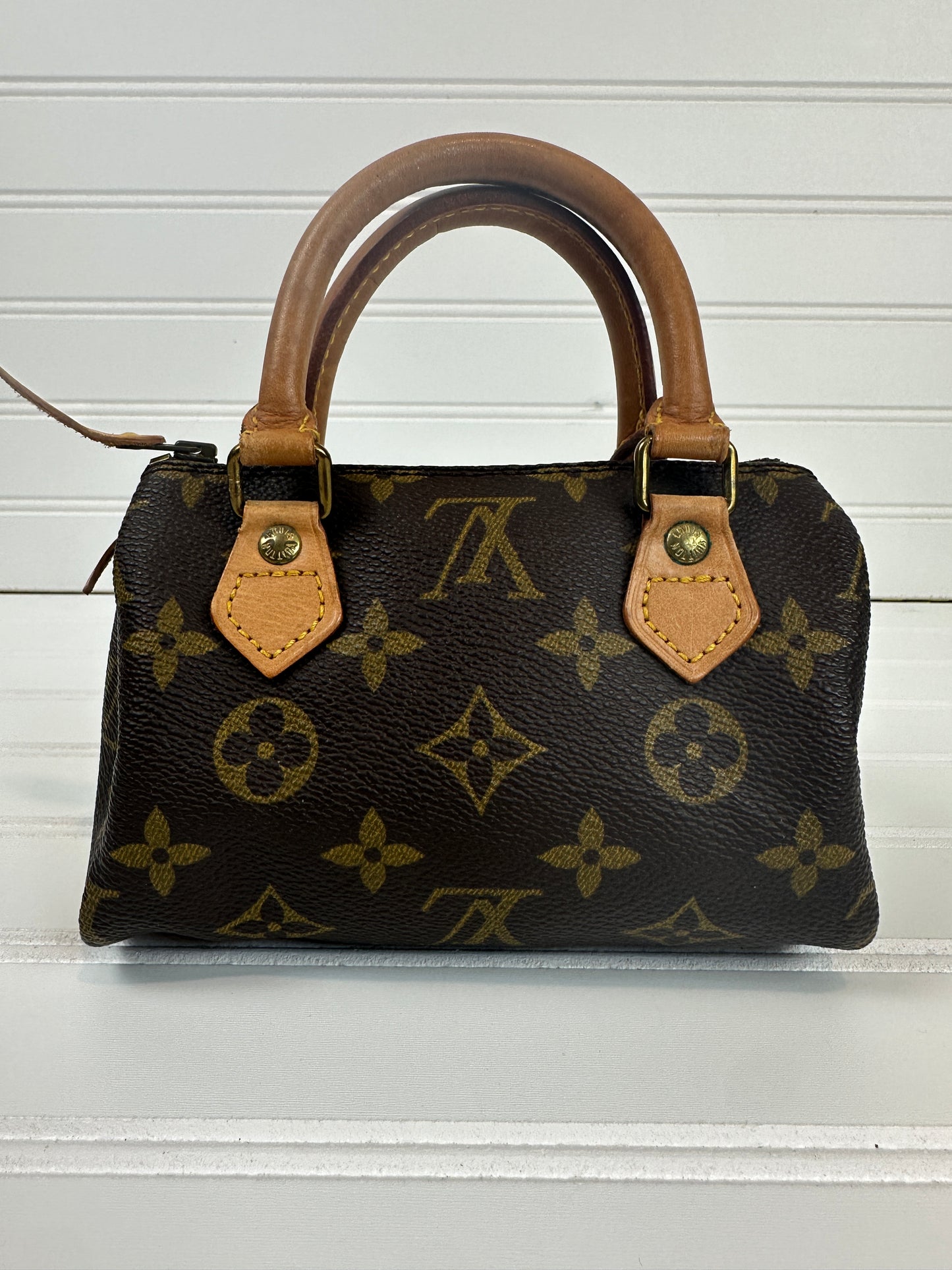 Pre-owned LOUIS VUITTON Nano Speedy Monogram Canvas _ 240