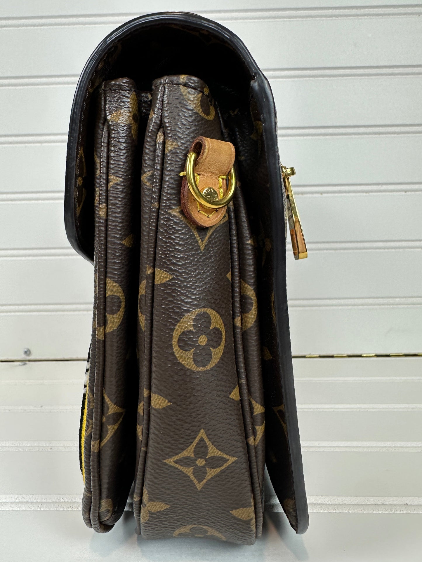 Pre-owned LOUIS VUITTON Patches Pochette Metis Monogram Canvas Limited Edition _ 244