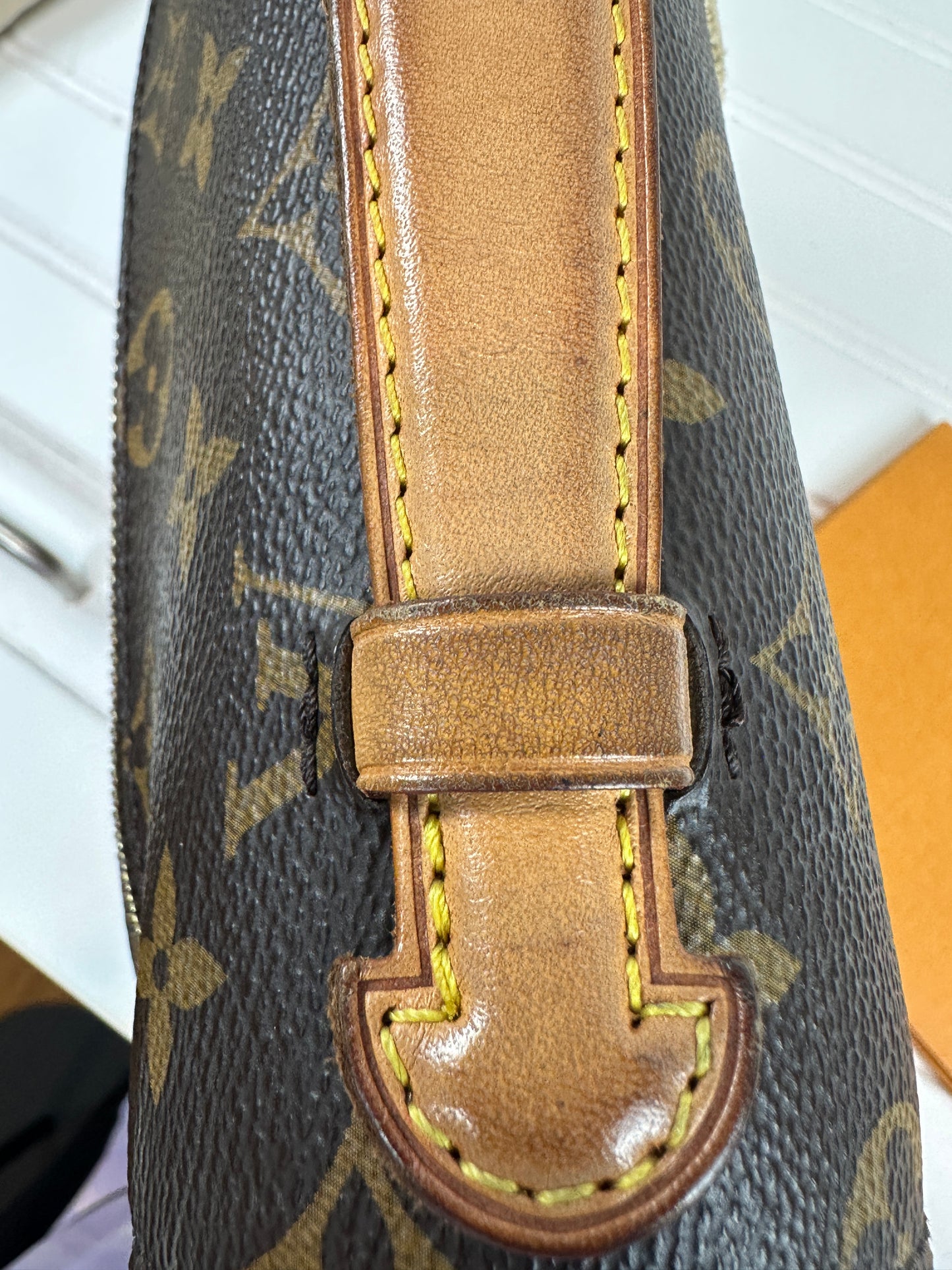 Pre-owned LOUIS VUITTON Patches Pochette Metis Monogram Canvas Limited Edition _ 244