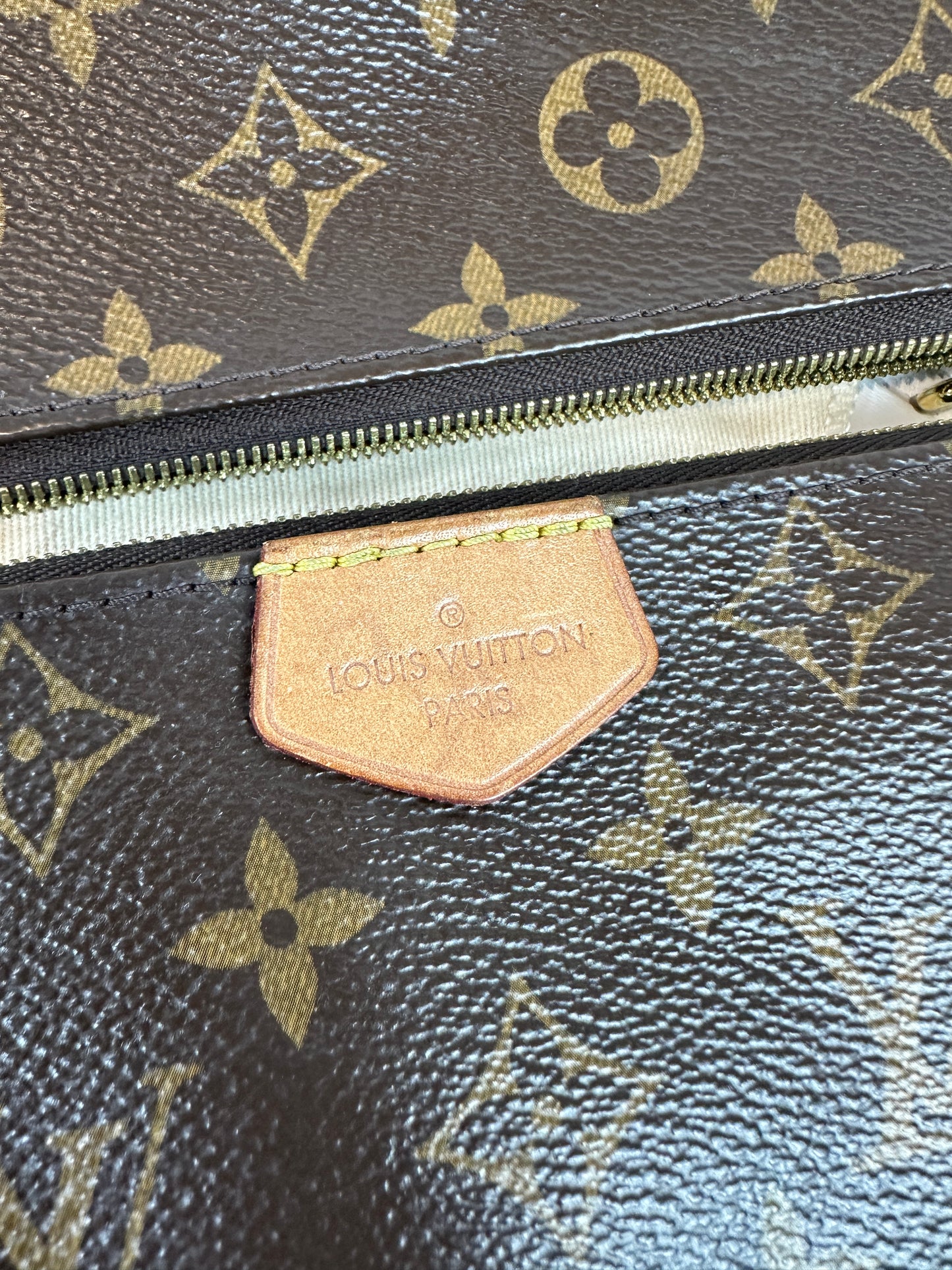 Pre-owned LOUIS VUITTON Multi Pochette Accessoires Monogram Canvas Pink strap _ 243