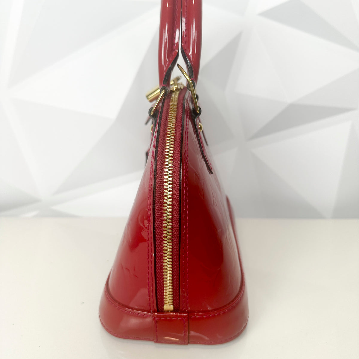 PRE-OWNED LOUIS VUITTON Alma BB Red Vernis Leather