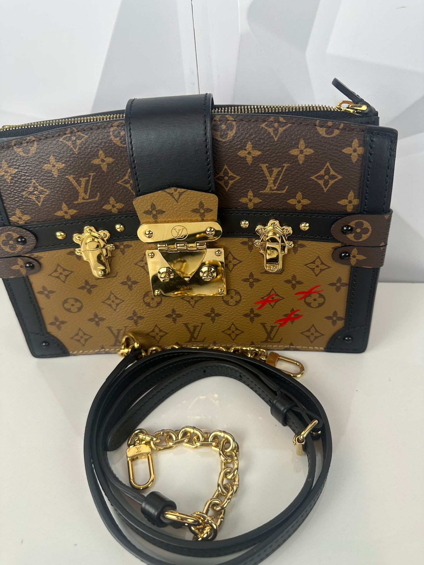 Pre owned LOUIS VUITTON Petite Malle Monogram Reverse Canvas