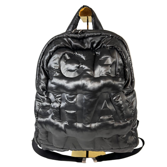 PRE-OWNED CHANEL Doudoune Backpack Black _249