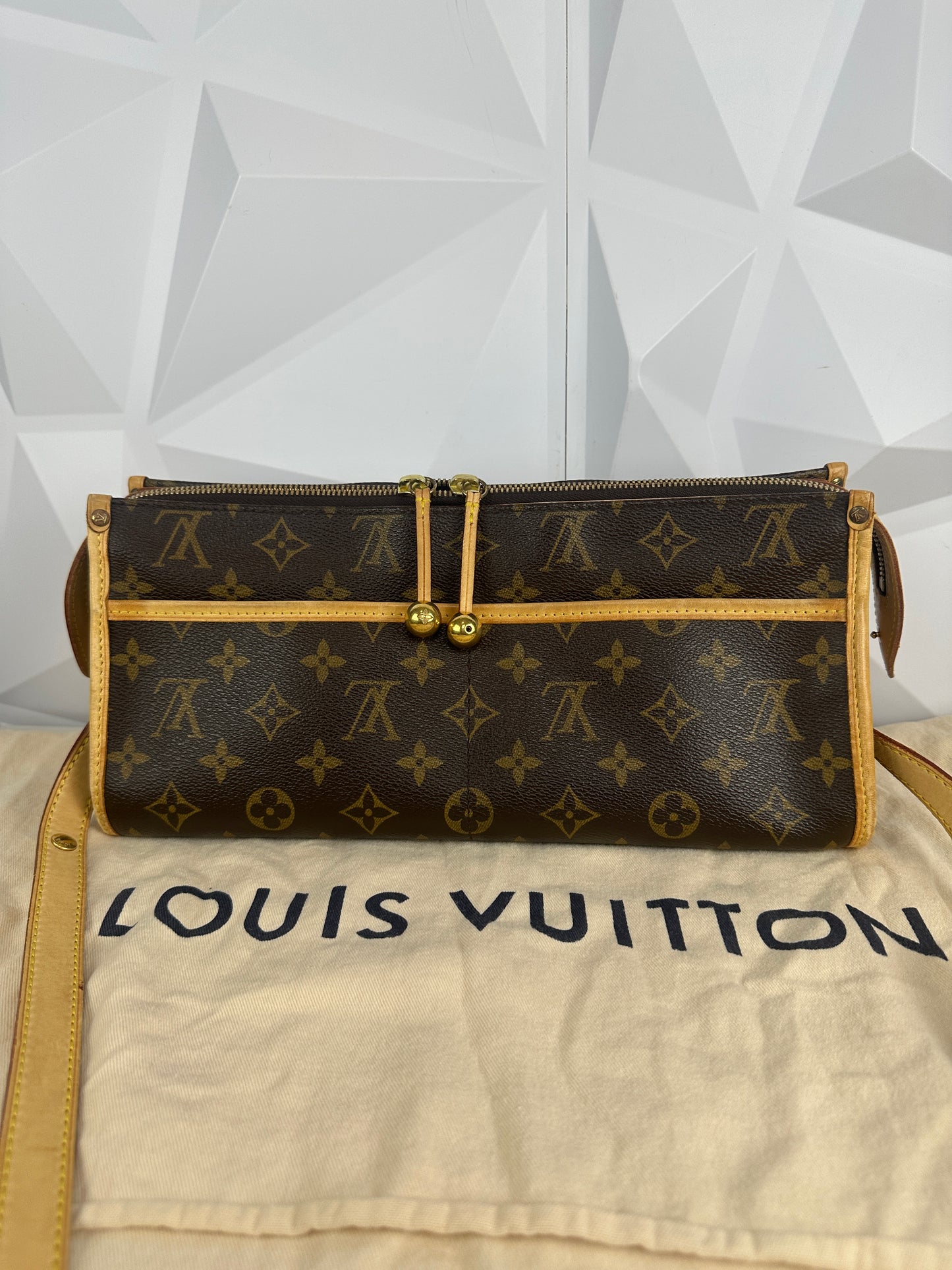 Pre-owned LOUIS VUITTON Popincourt Monogram Canvas with Strap and Dust Bag