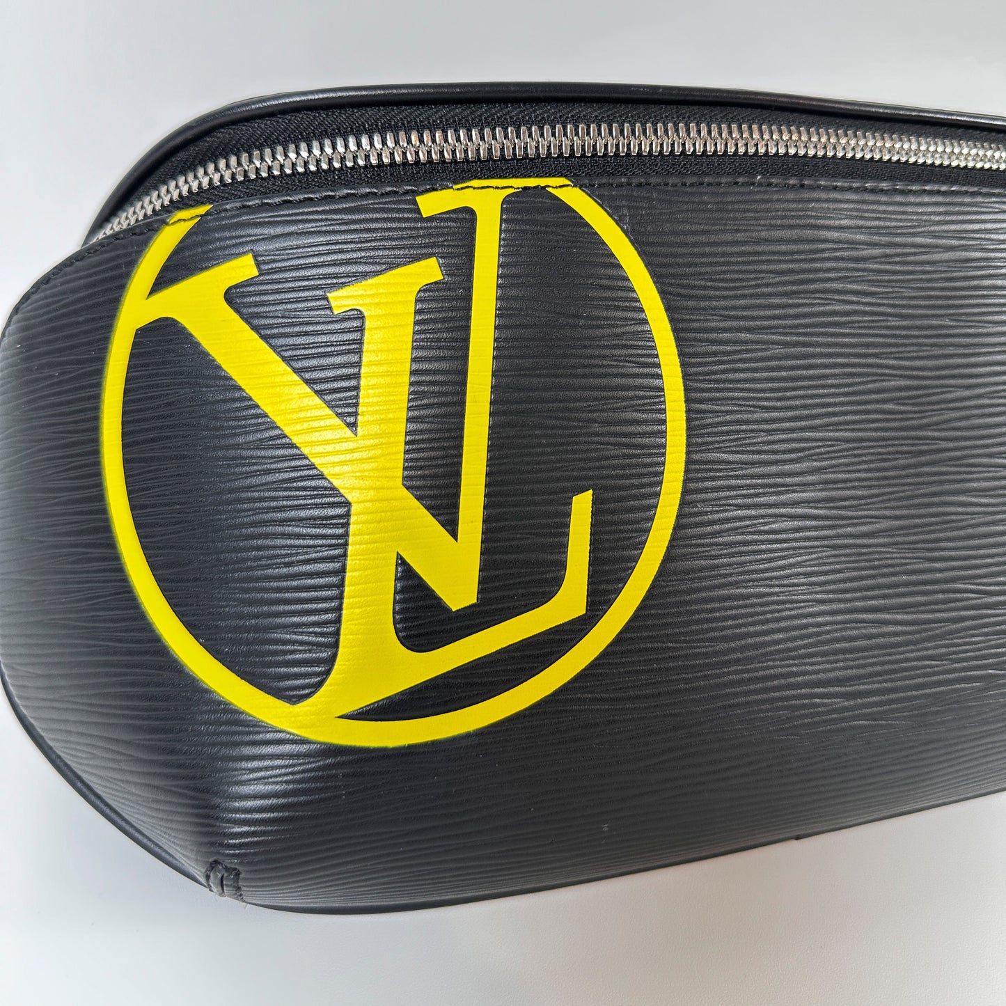 PRE-OWNED LOUIS VUITTON LV Circle Black and Yellow BumBag Epi Leather _248