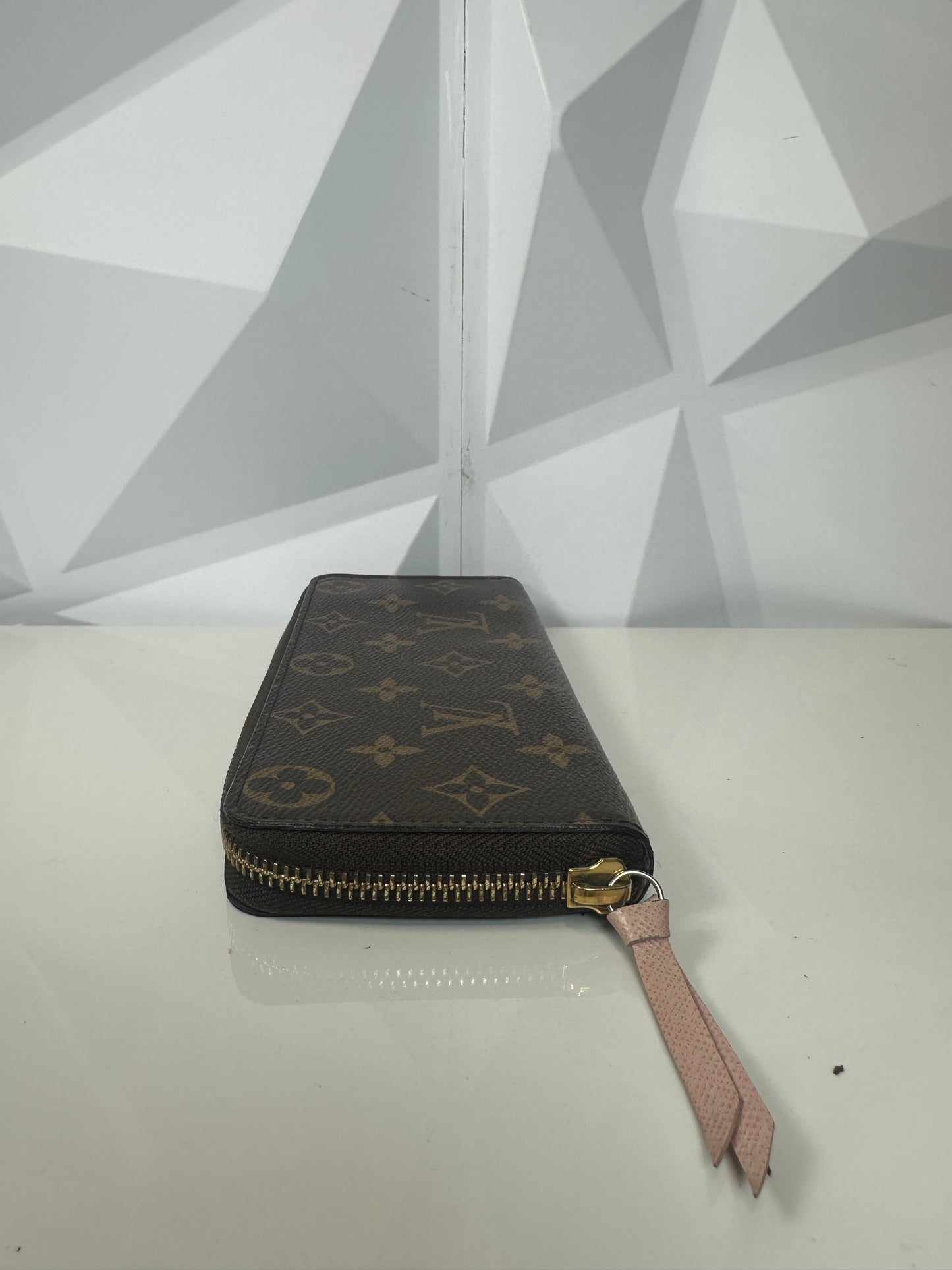 Pre-owned LOUIS VUITTON Clemence Rose Ballerine Portefeuille Monogram Canvas