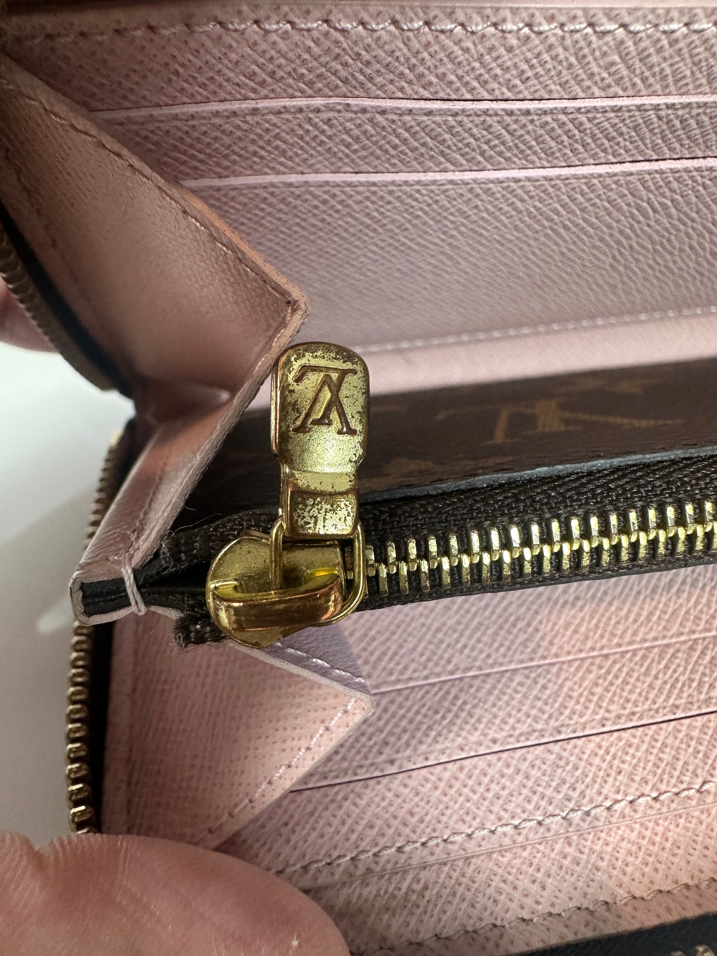 Pre-owned LOUIS VUITTON Clemence Rose Ballerine Portefeuille Monogram Canvas