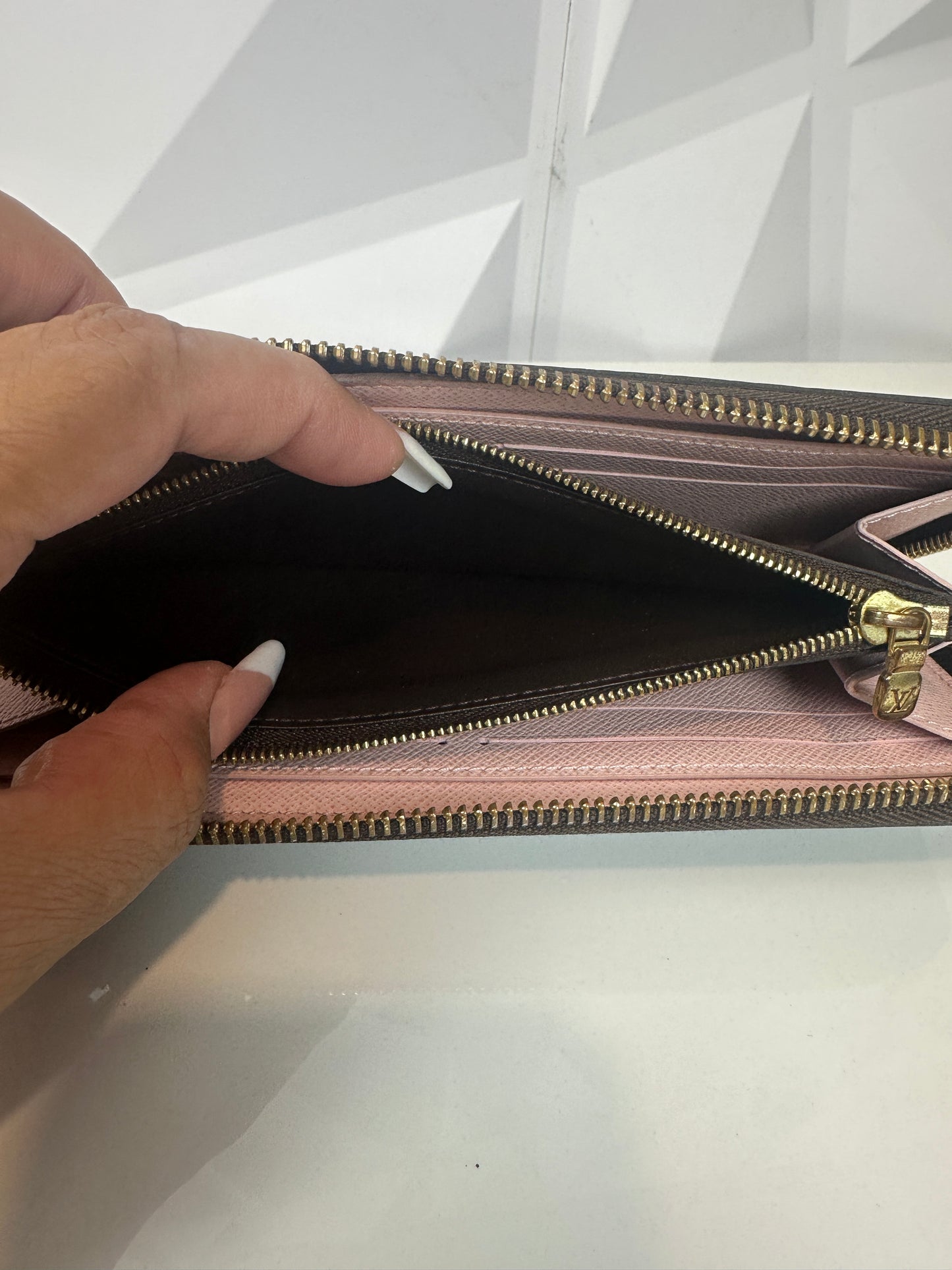 Pre-owned LOUIS VUITTON Clemence Rose Ballerine Portefeuille Monogram Canvas