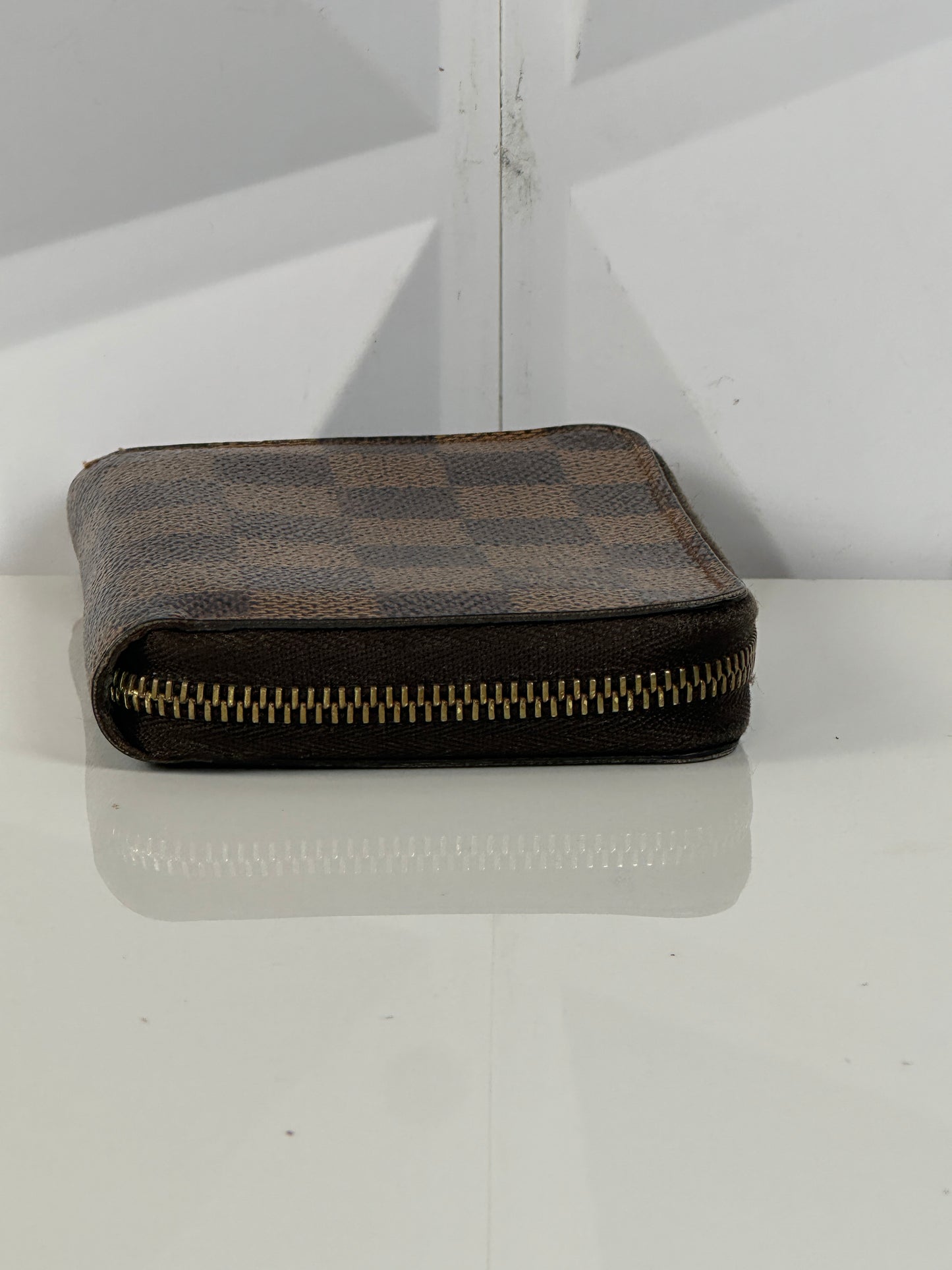 Pre-owned LOUIS VUITTON Zippy Damier Ebene Compact Wallet DE
