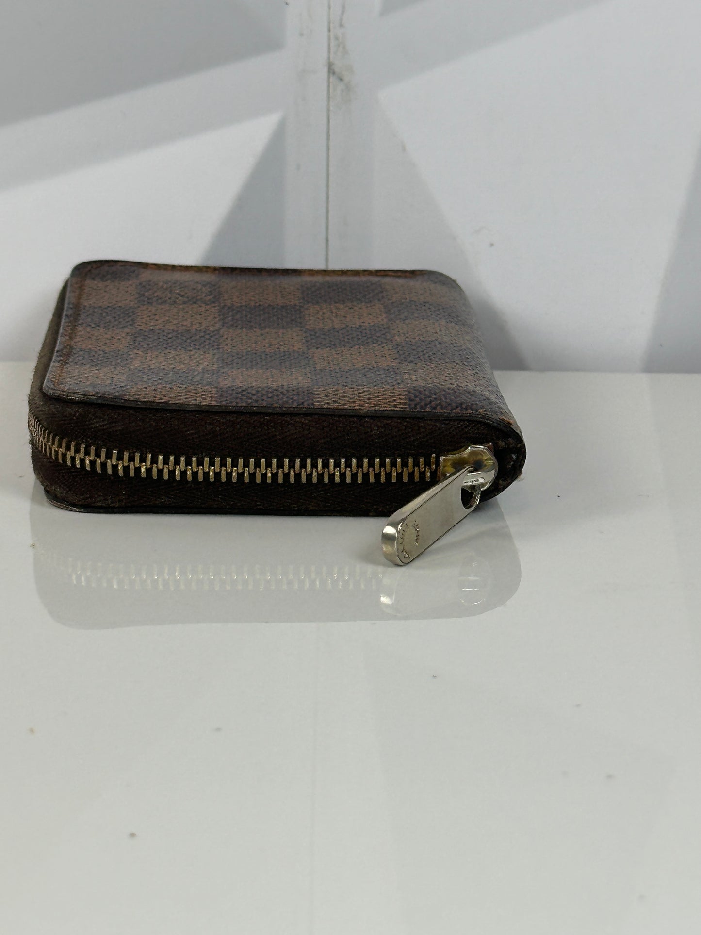 Pre-owned LOUIS VUITTON Zippy Damier Ebene Compact Wallet DE