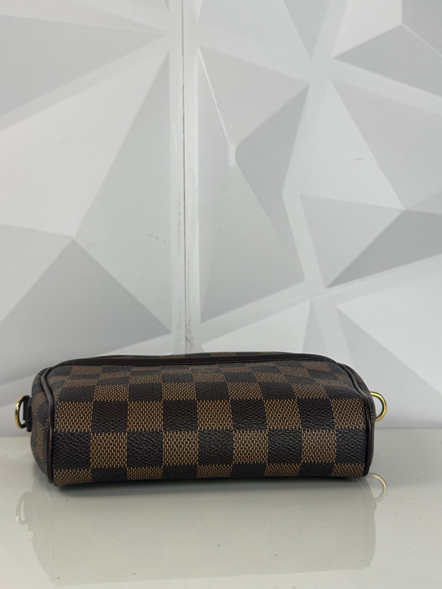Pre-owned LOUIS VUITTON Ipanema Pochette PM in Damier Ebene Canvas