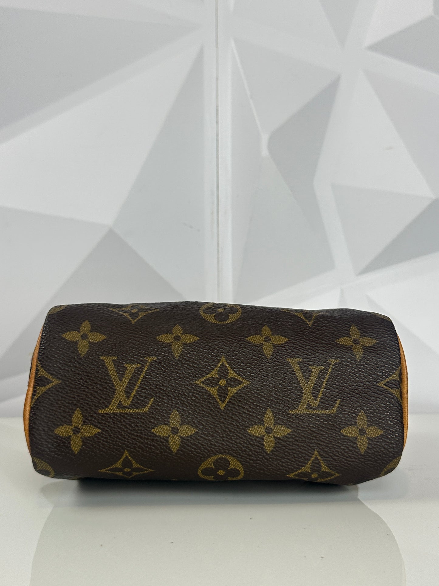 Pre-owned LOUIS VUITTON Nano Speedy in Monogram Canvas