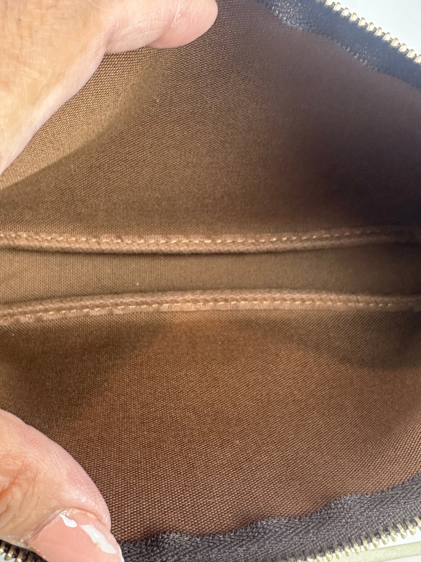 Pre-owned LOUIS VUITTON Pochette Accessoires in Monogram Canvas _178