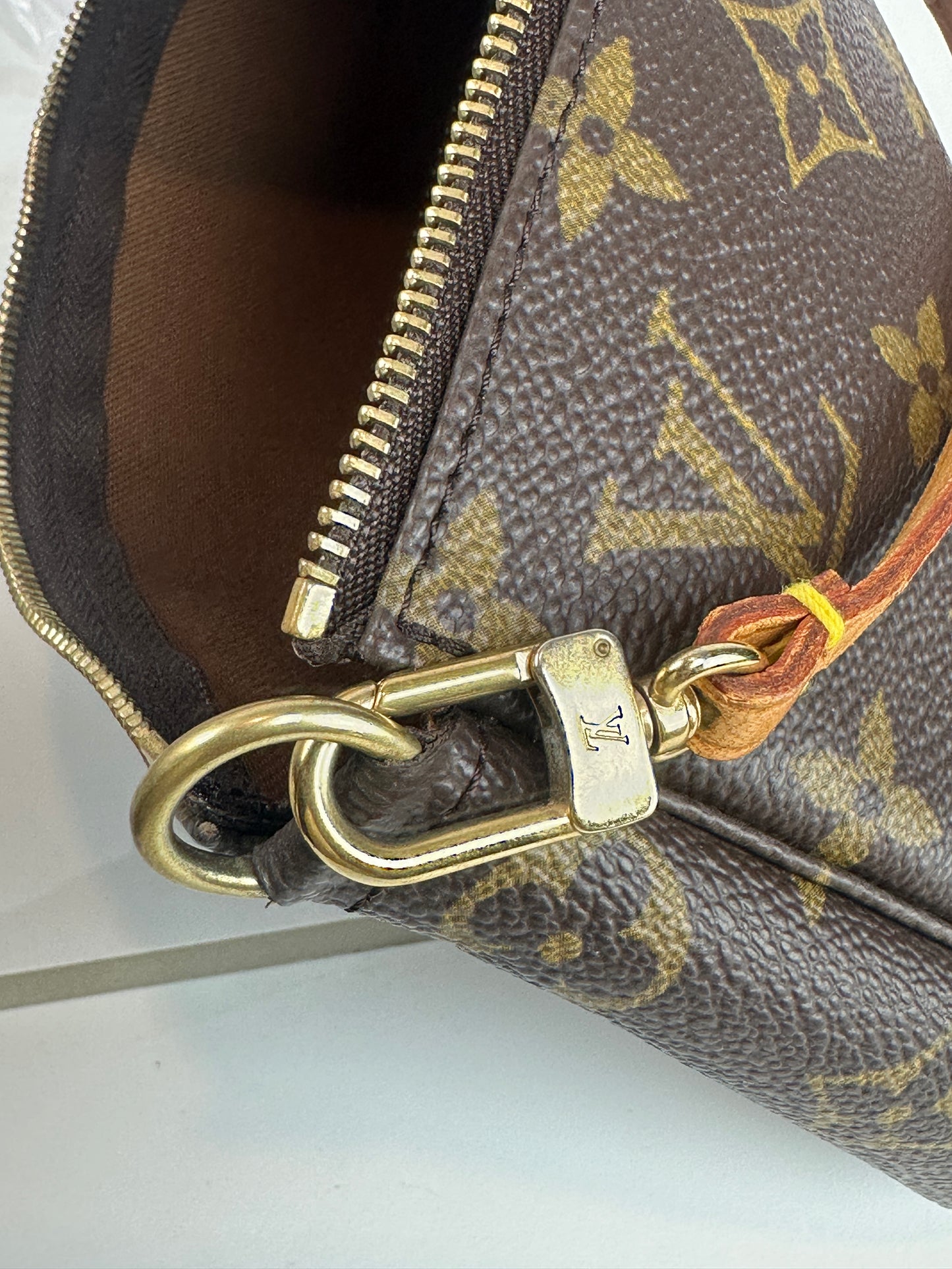 Pre-owned LOUIS VUITTON Pochette Accessoires in Monogram Canvas _178