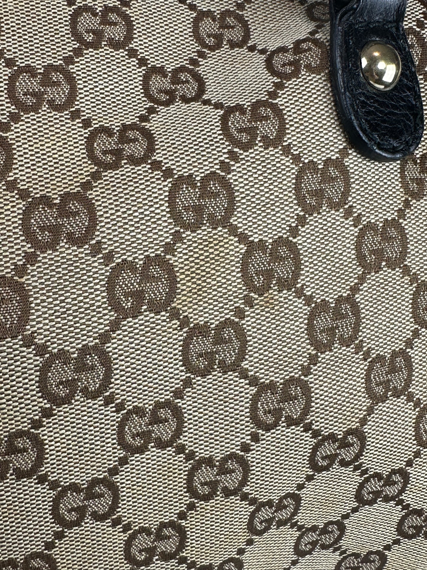 Pre-owned GUCCI Sukey GG Canvas