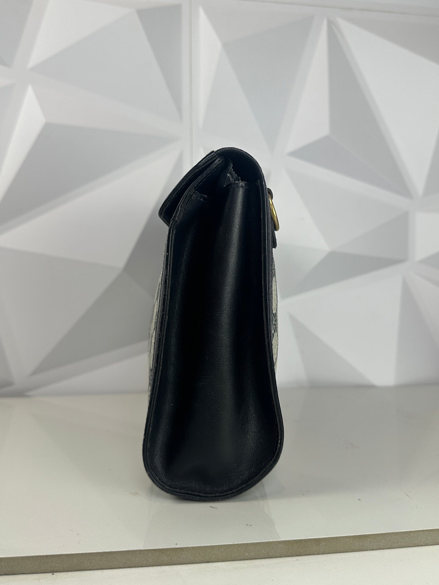 Pre-owned GUCCI GG Supreme Sherry Line _181-1