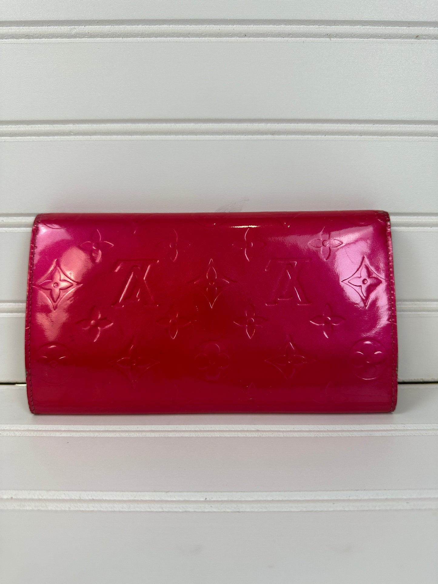 Pre-owned LOUIS VUITTON Neon Pink Vernis Wallet