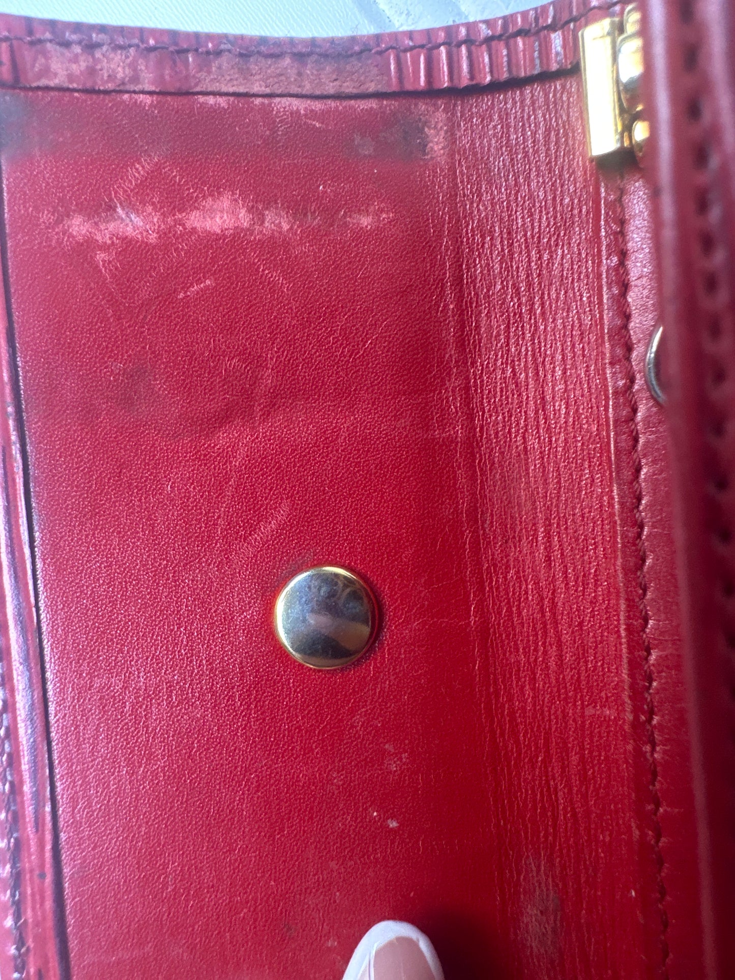 Pre-owned LOUIS VUITTON Key Holder Red Epi Leather