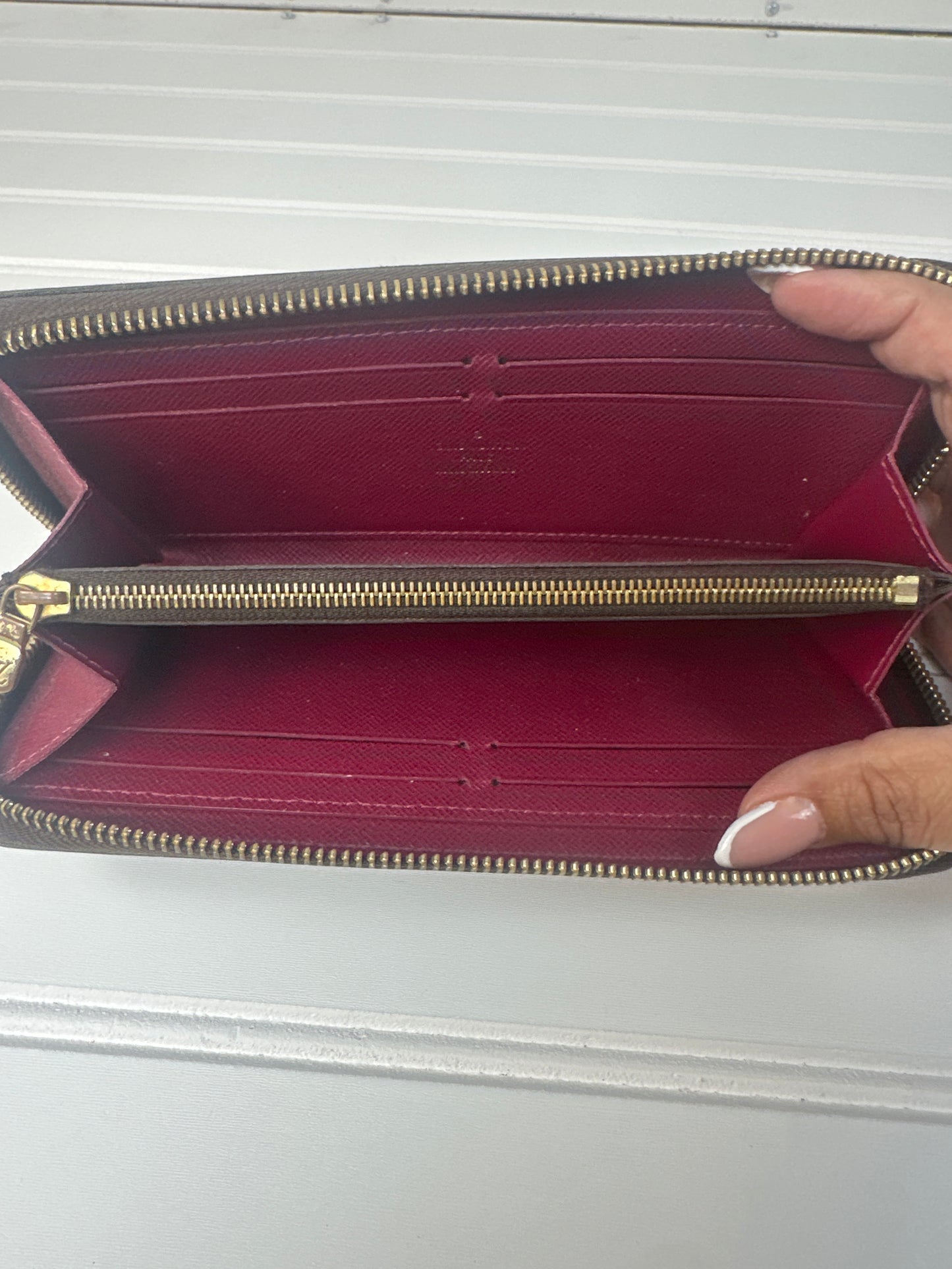 Pre-owned LOUIS VUITTON Clemence Fuchsia Wallet Monogram