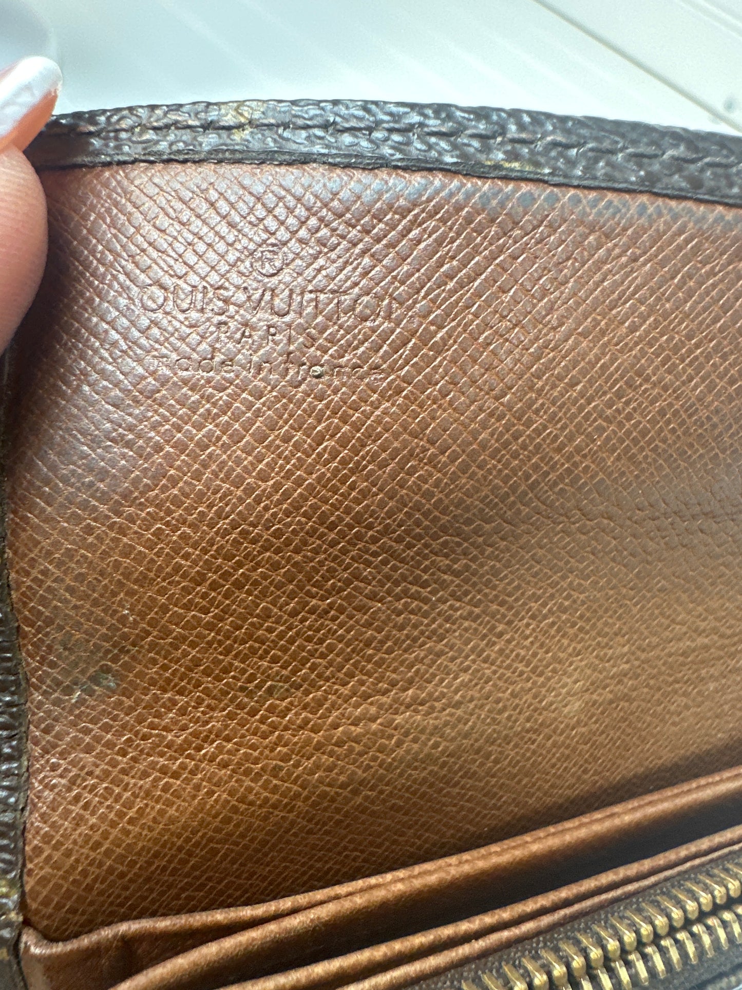 Pre-owned LOUIS VUITTON Zipper Monogram Bi-fold Wallet _188-4