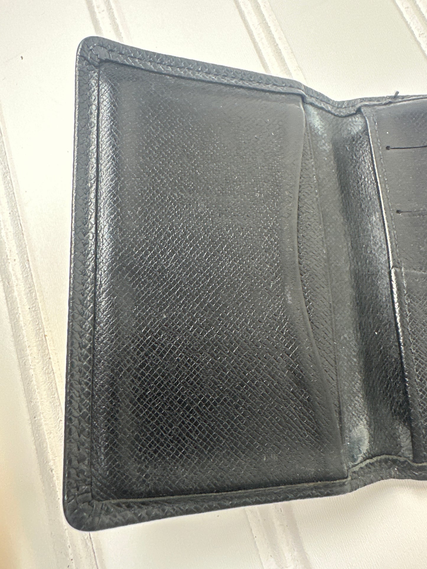 Pre-owned LOUIS VUITTON Pocket Organizer in Taïga Black Leather _189-4